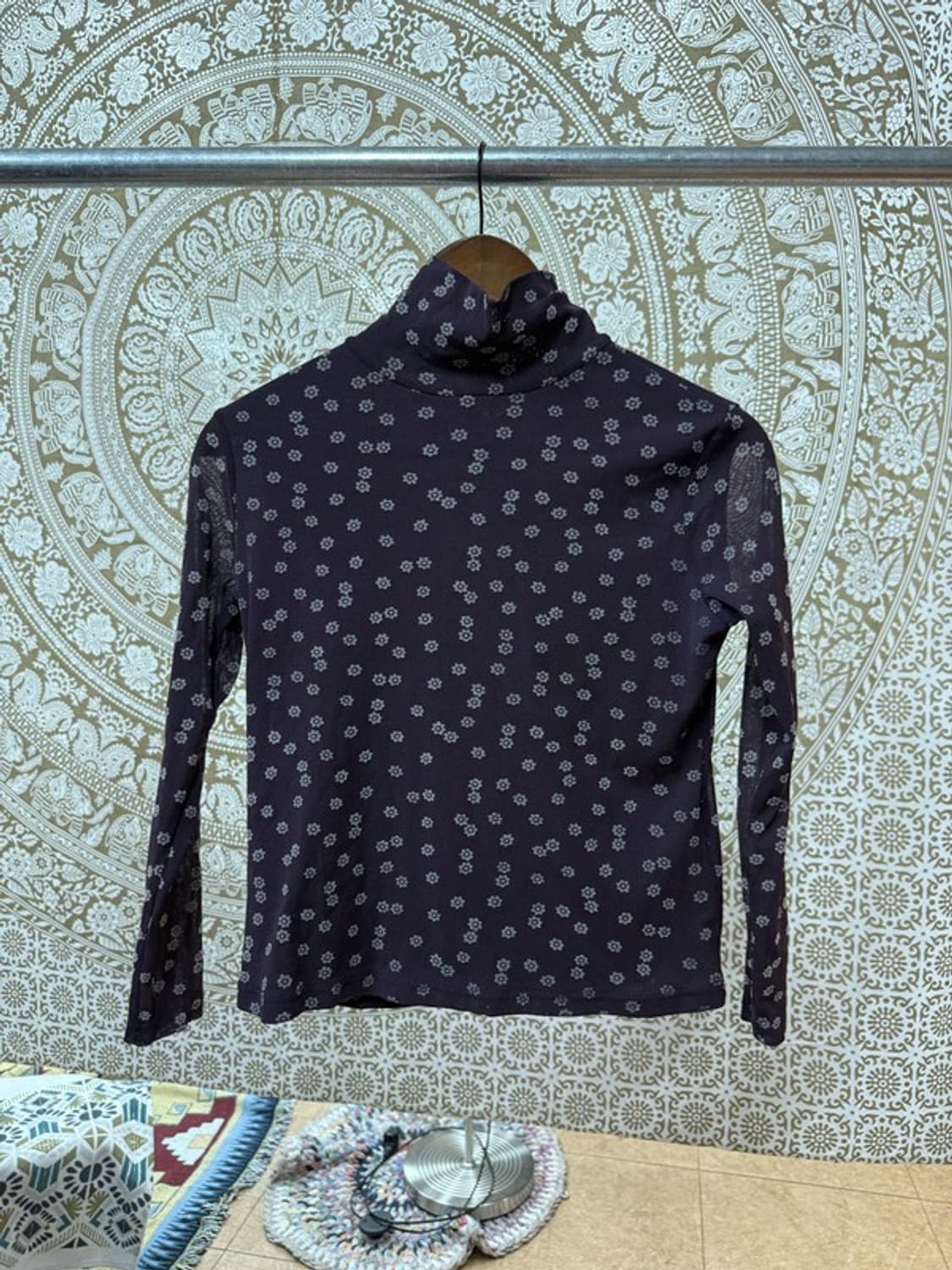 제페니즈 빈티지 플라워패턴 퍼플 반폴라 롱슬리브 상품이미지3