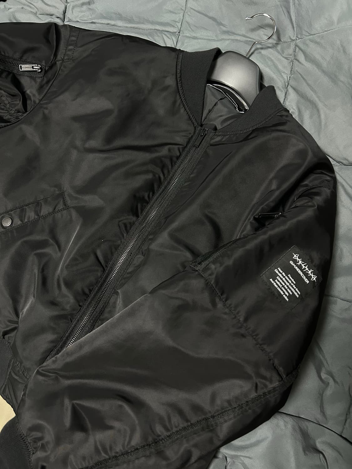 언더커버 gu 봄버 상품이미지4