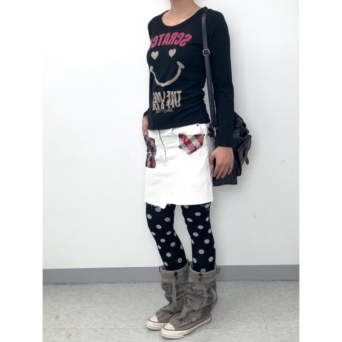 빈티지 키치 블랙 롱슬리브 상품이미지3