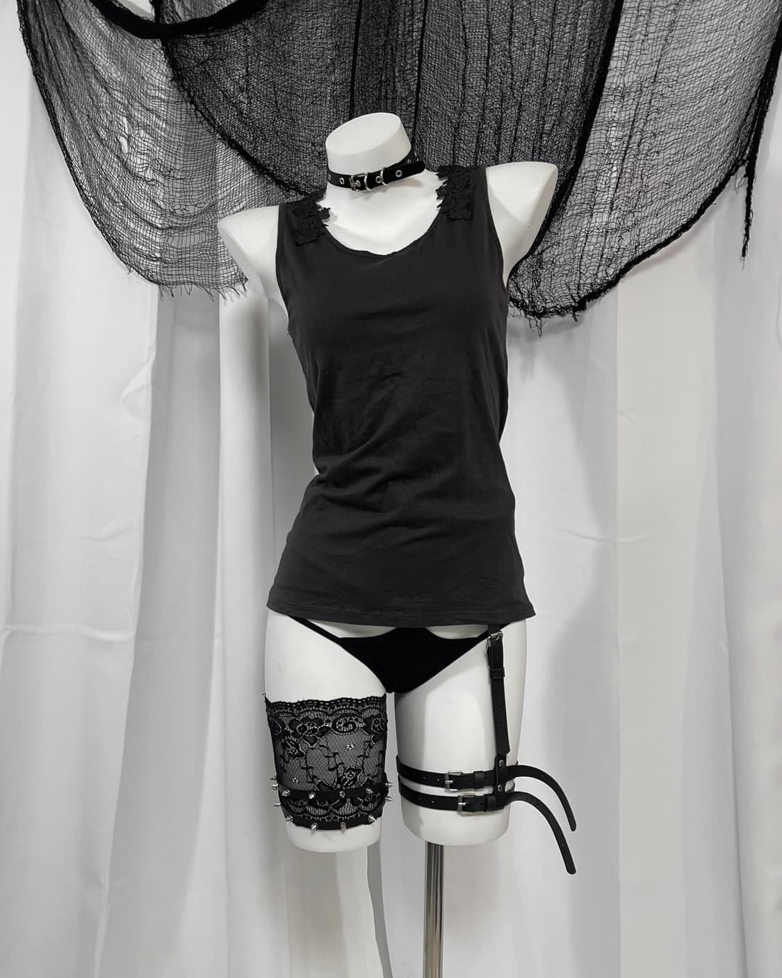 charcoal lace sleeveless 상품이미지3