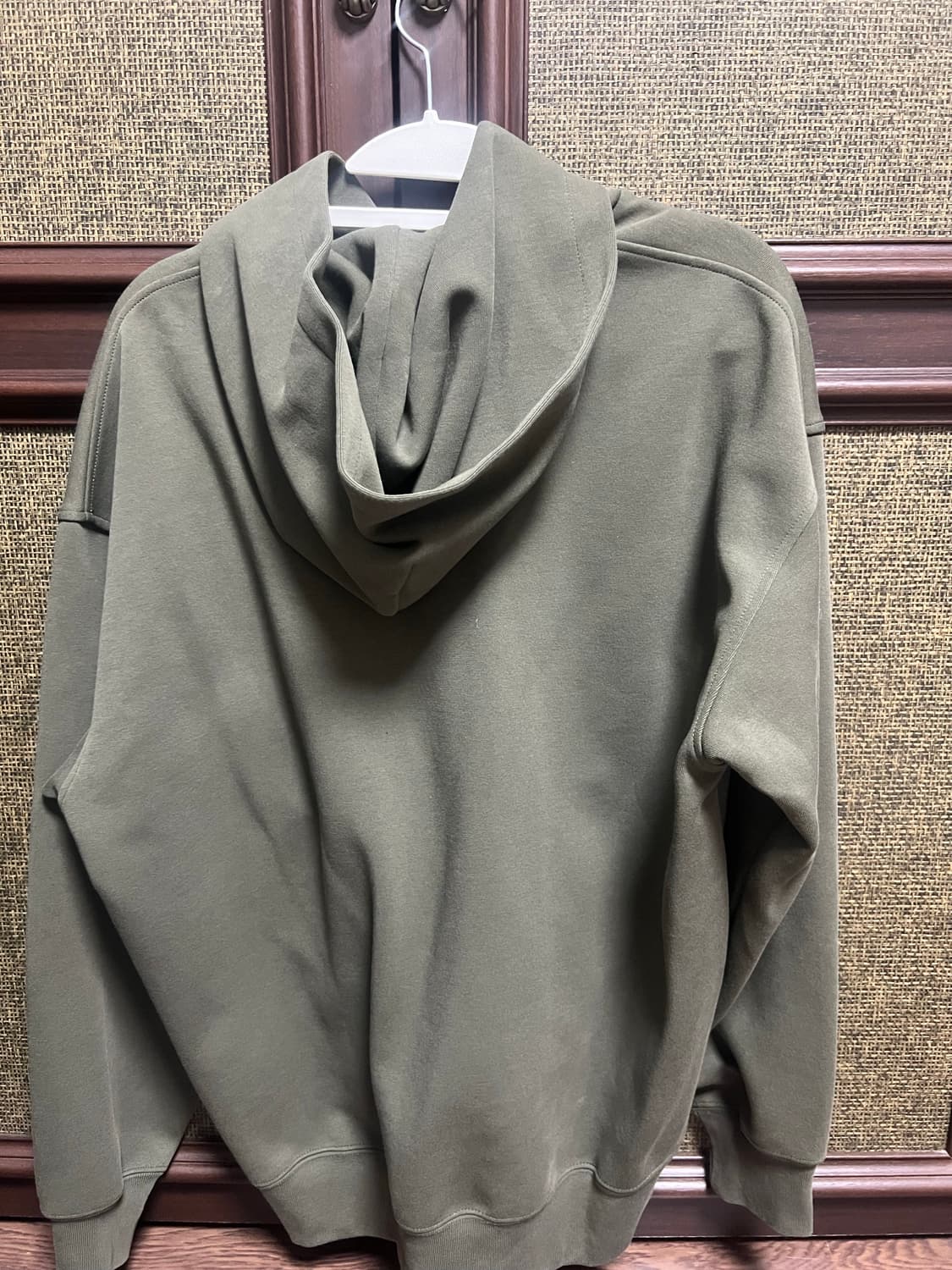 유니클로c 후드티 상품이미지7