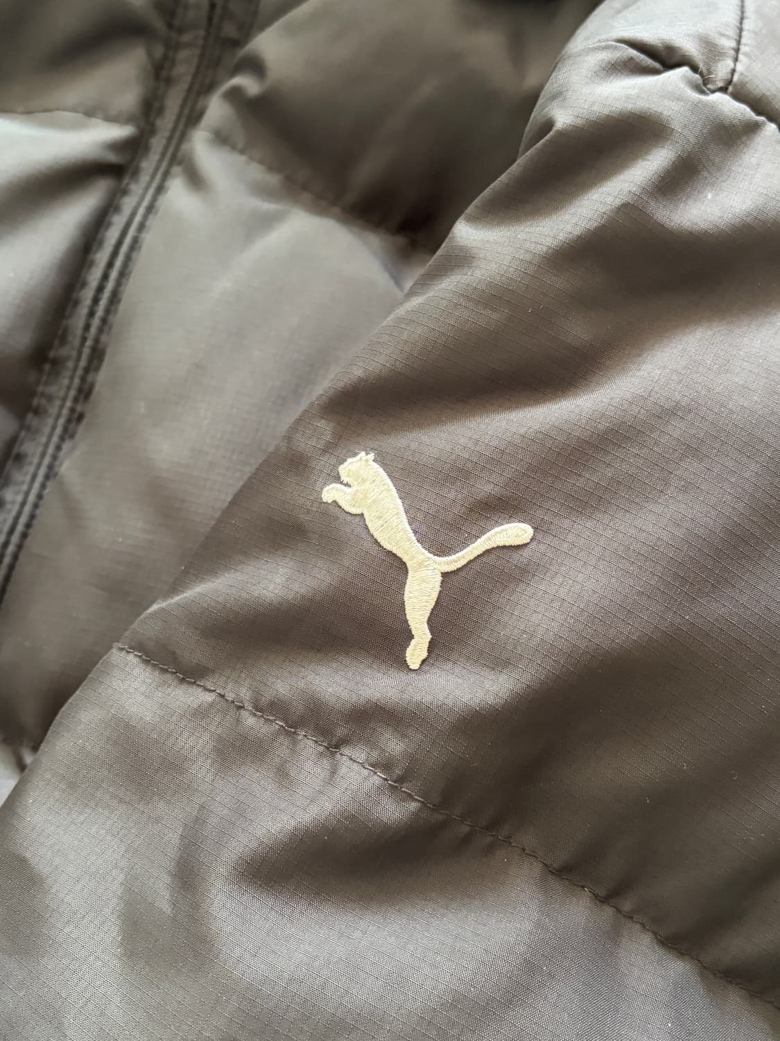 [국내매장판] PUMA 올드 푸마 구스다운 패딩 XL (105-110) 상품이미지5