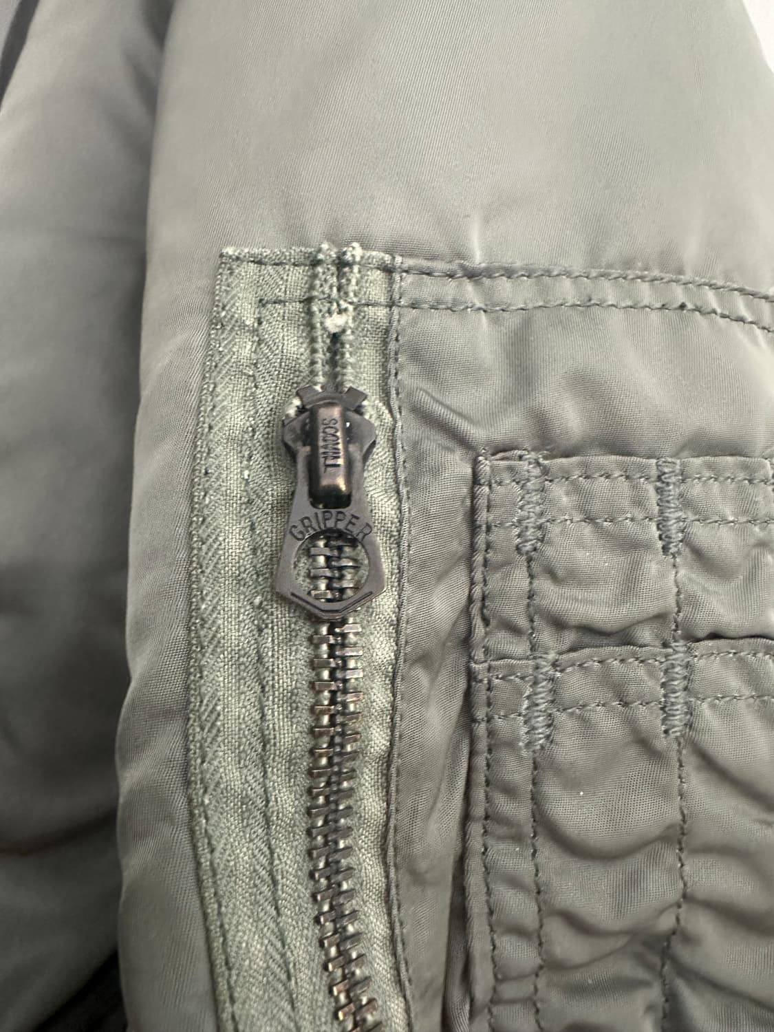 알파 마원 정밀복각 XL 데드스탁급(alpha industry ma-1) 상품이미지10