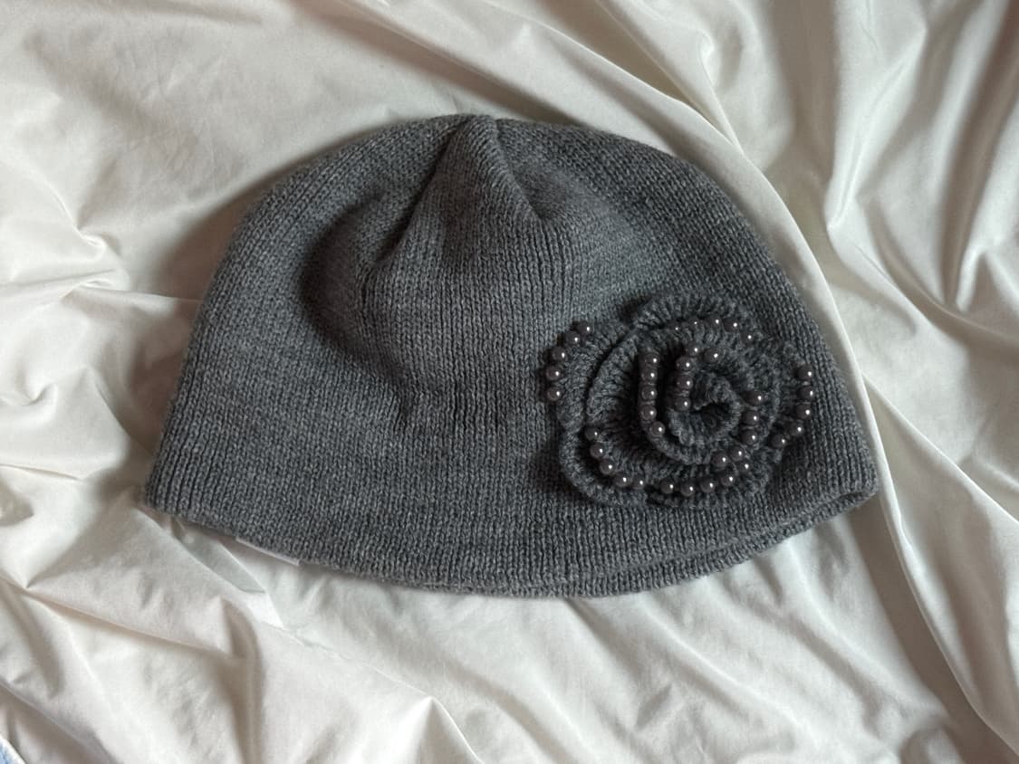 셋업이엑스이 비니 pearl corsage beanie 회색 상품이미지2