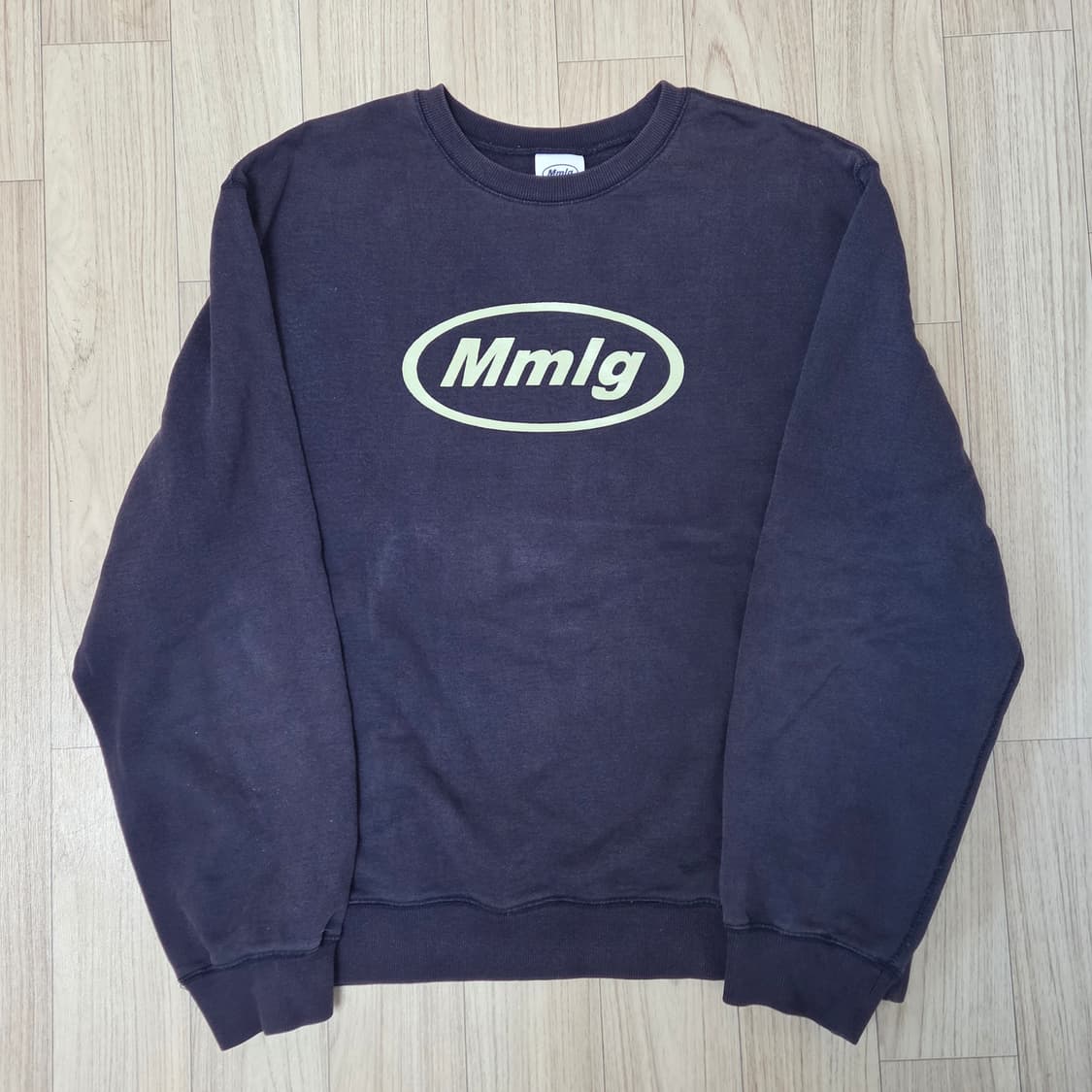 엠엠엘지 네이비 맨투맨 M 상품이미지1