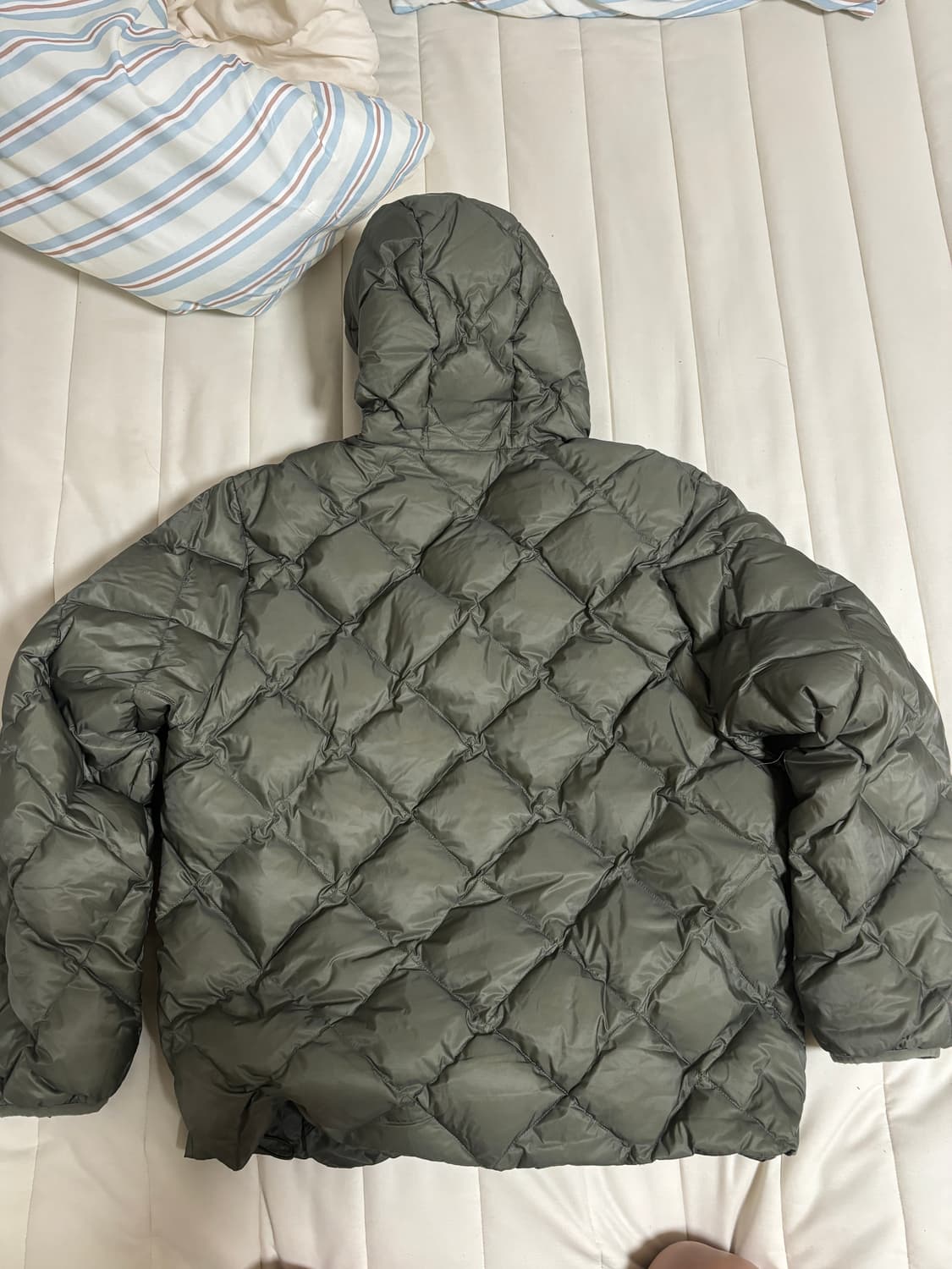 하이킹패트롤 경량패딩 카키 L 상품이미지2