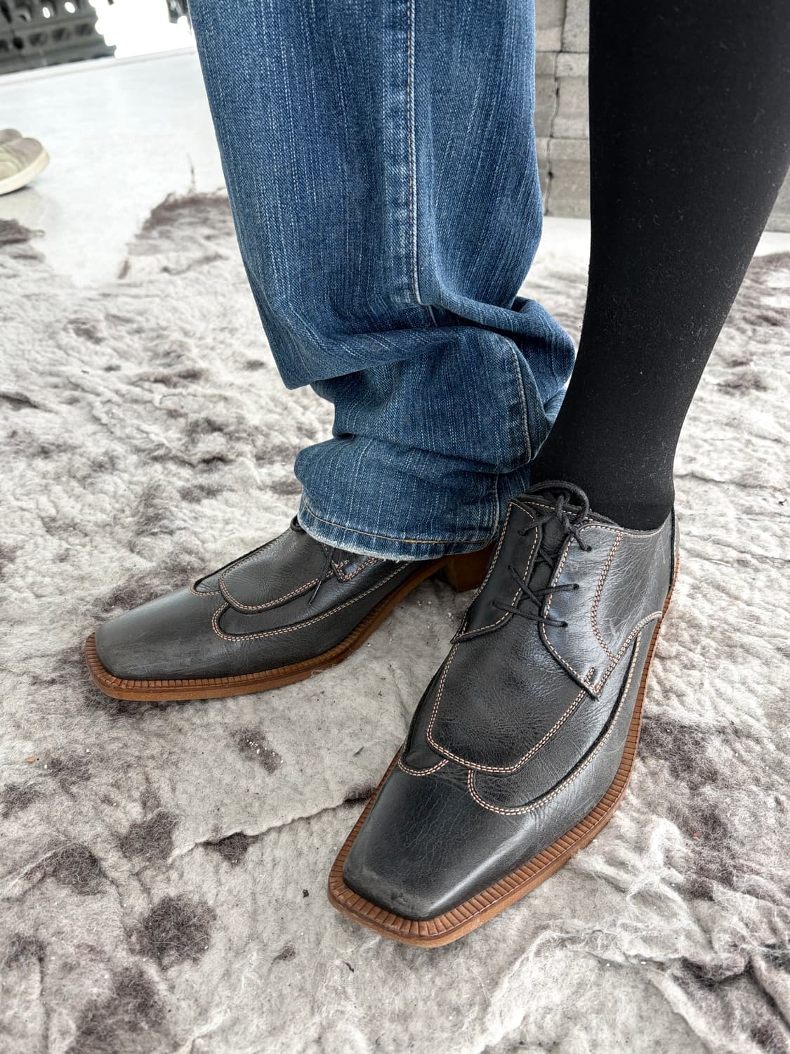 토네이도 마트 스티칭 스퀘어 레더 구두 상품이미지1