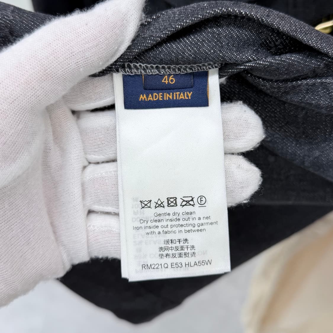 [S+급/46] 루이비통 모노그램 DNA 데님 자켓 블랙 상품이미지7