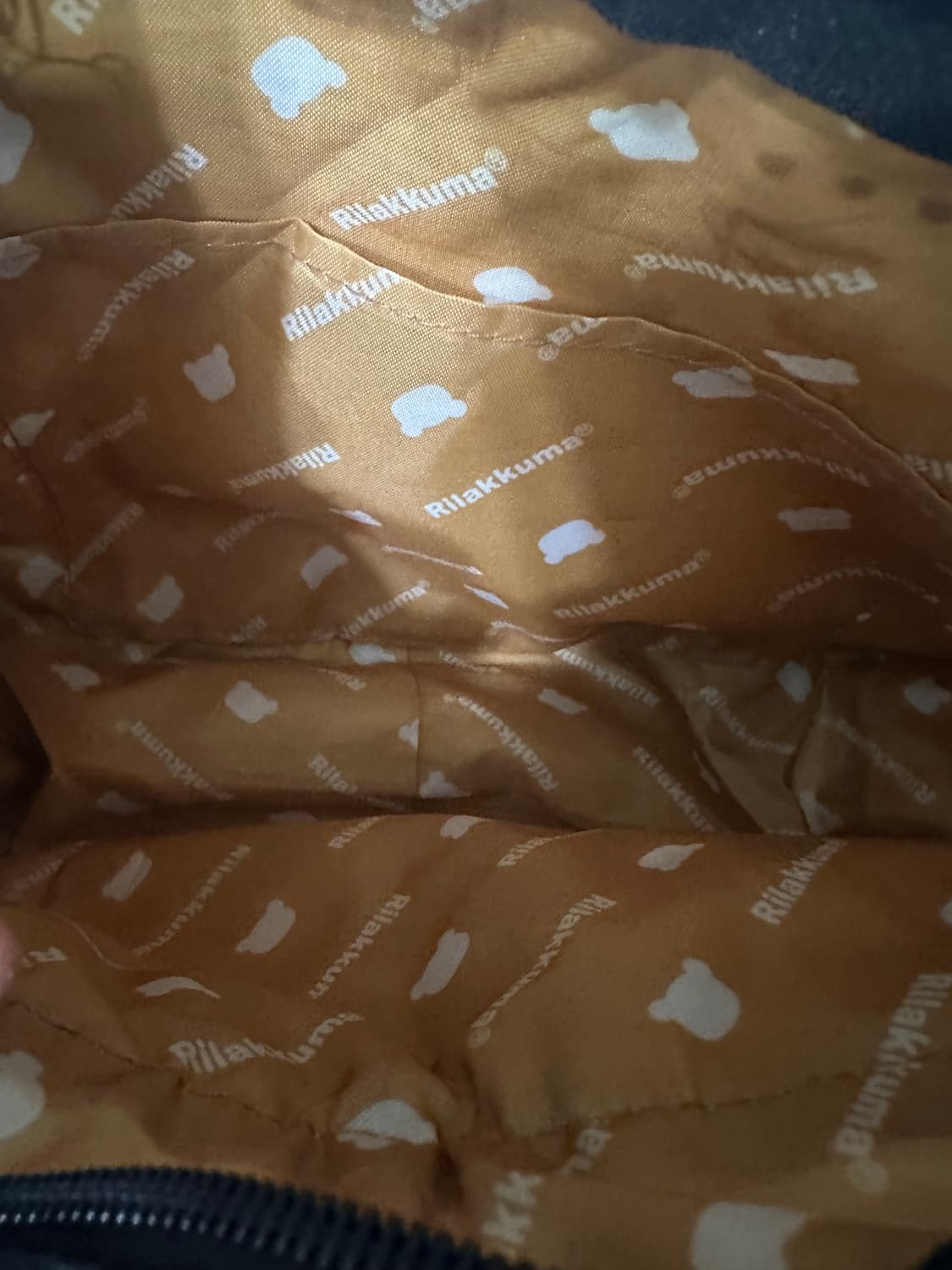 리락쿠마 크로스백 상품이미지4