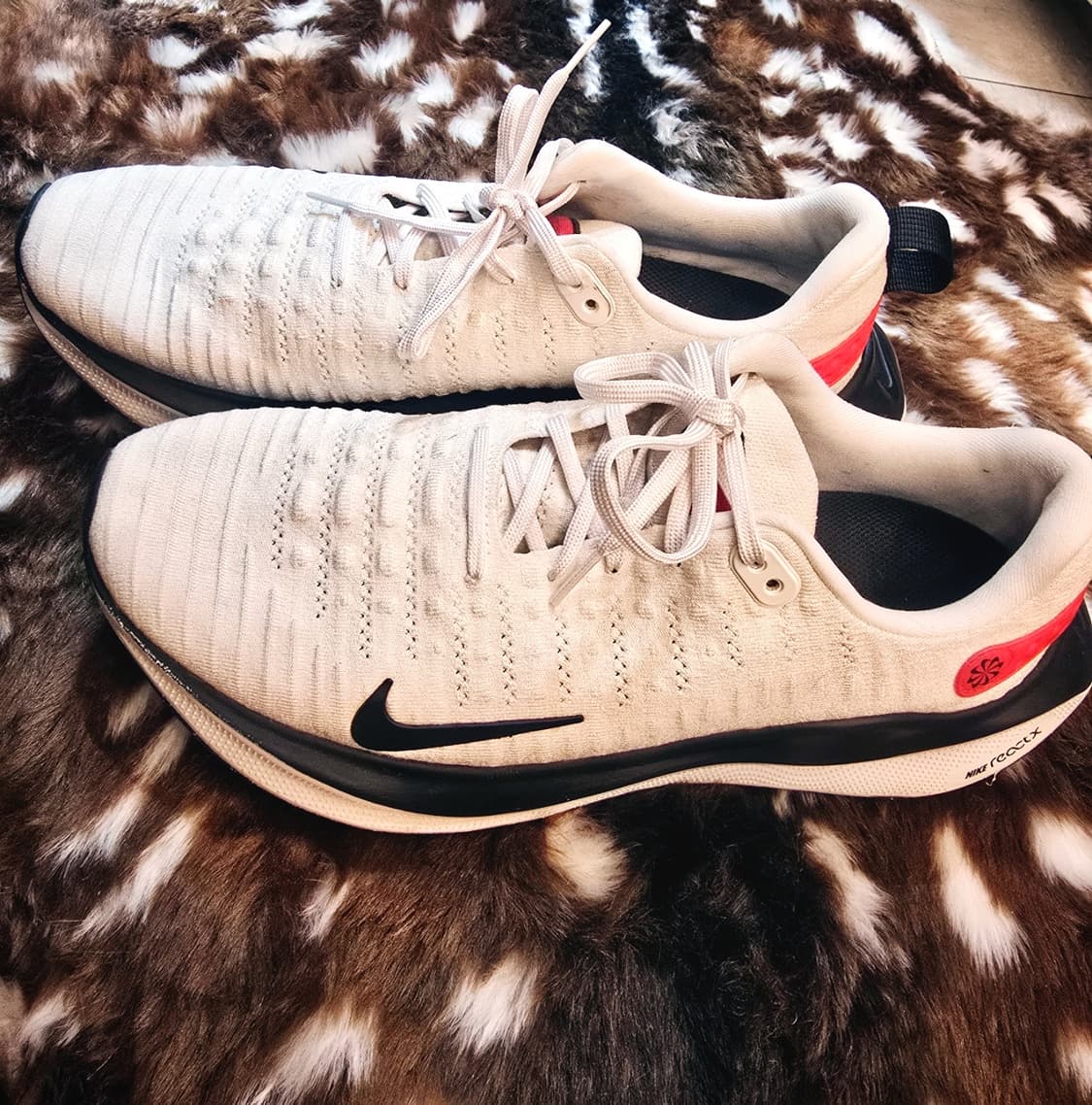 나이키Nike 리액트X인피니티런4 런닝화 상품이미지1