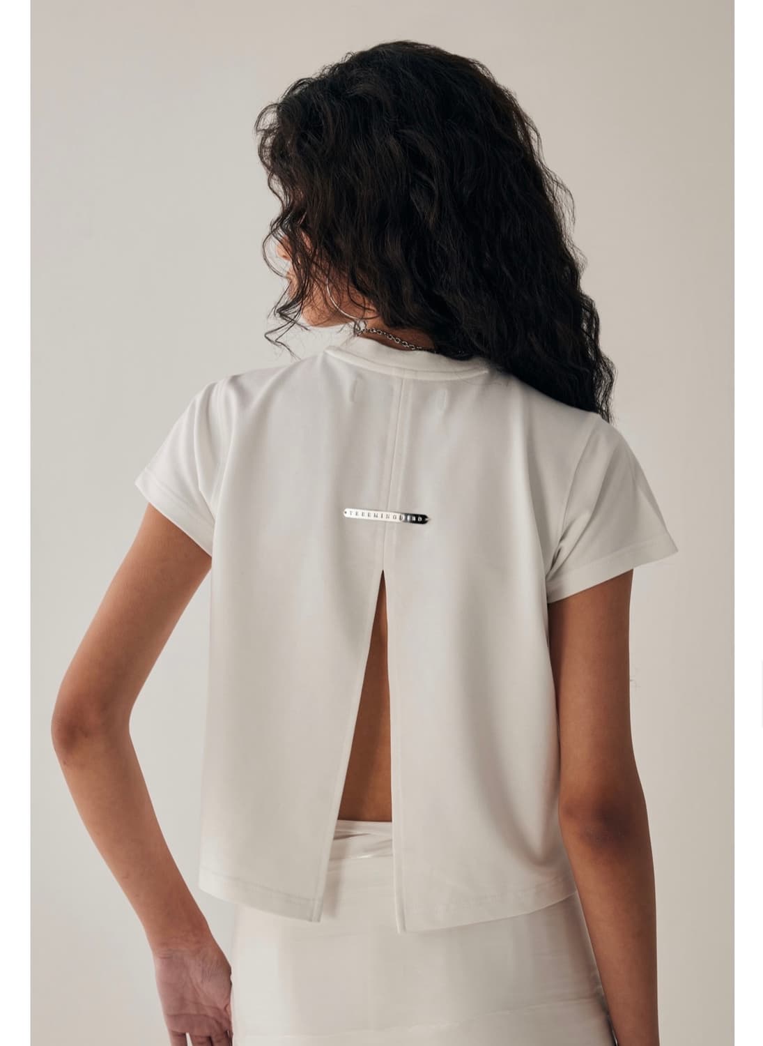 트리밍버드 Logo Slit Crop T-Shirts [ White ] 상품이미지2