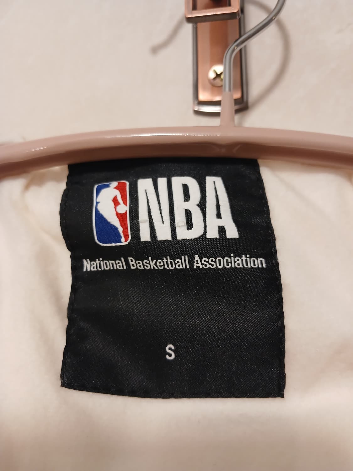 NBA 정품 여성 후드 퍼 자켓 S 사이즈 상품이미지2