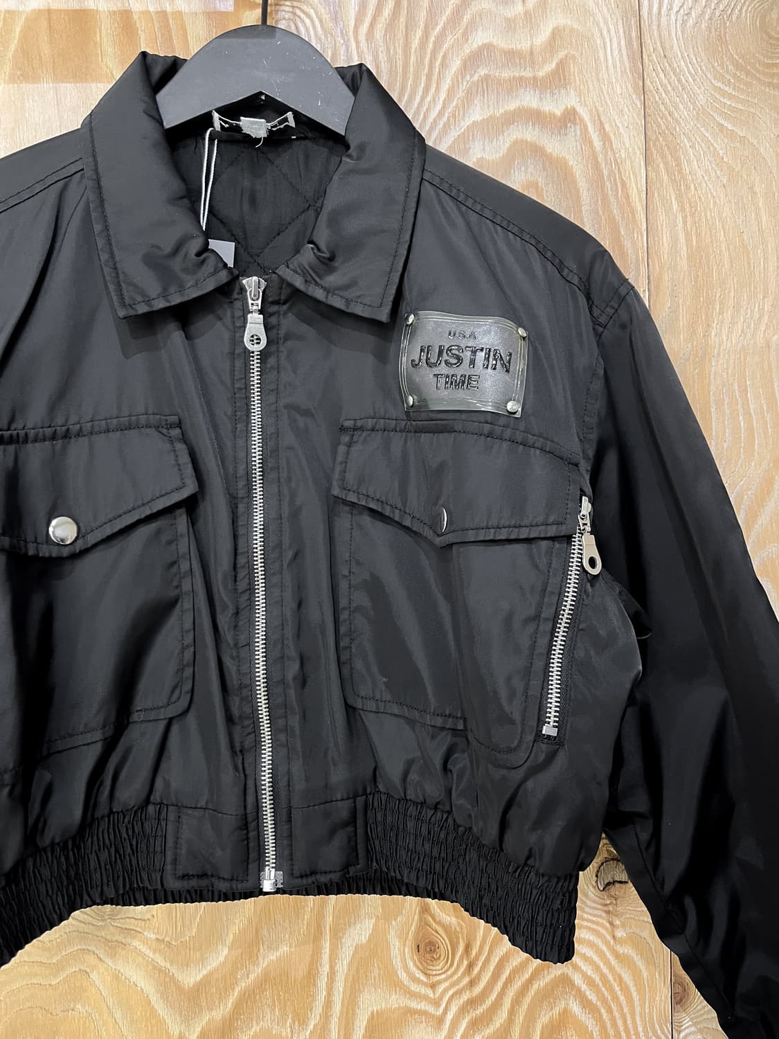 Just In Time 90's 나일론 크롭 봄버 자켓 상품이미지4