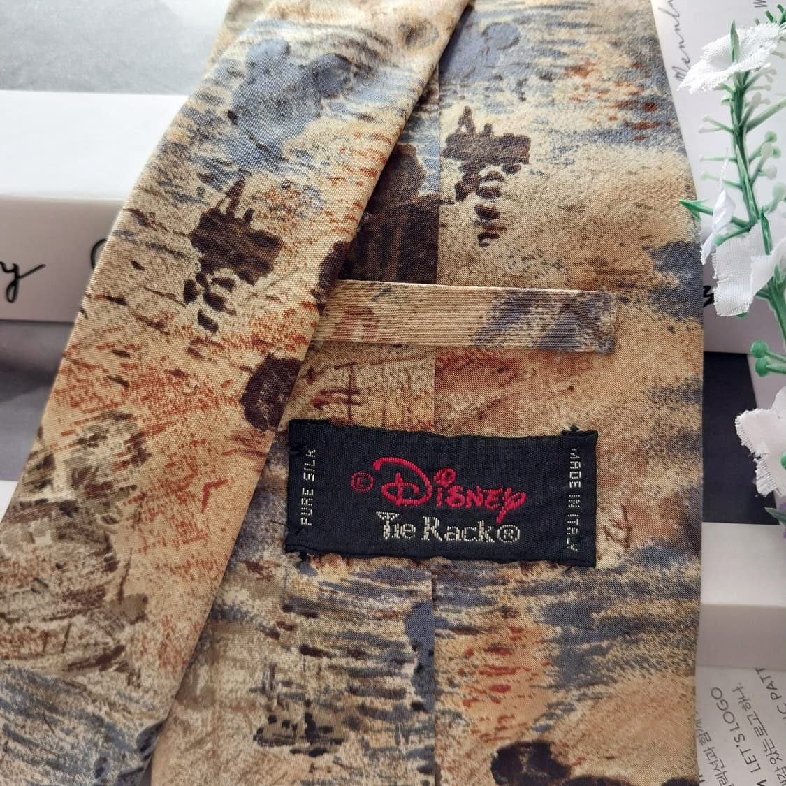 디즈니 실크 베이지 믹스 패턴 넥타이 9.5cm A등급 K1298
 상품이미지6