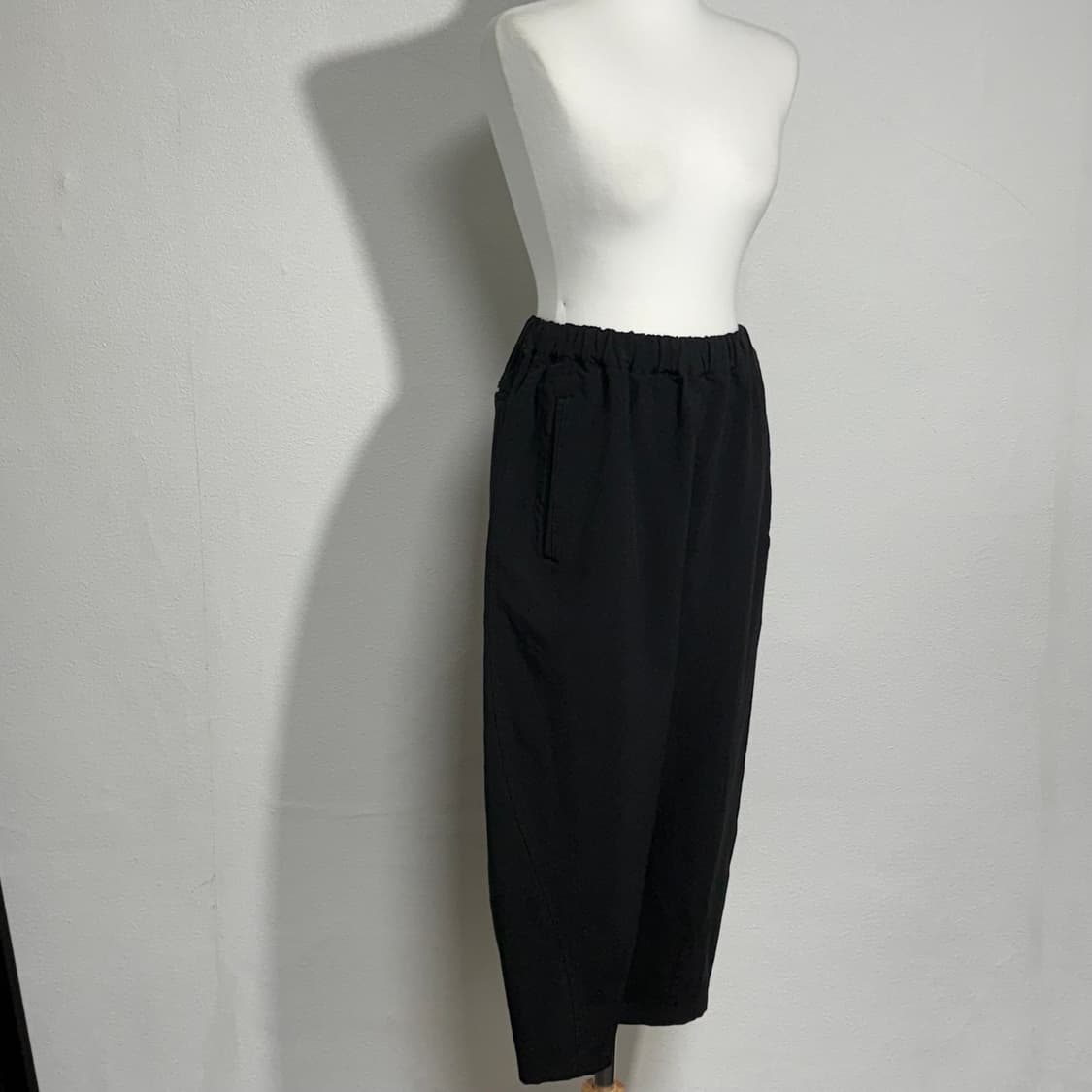 2019 꼼데가르송 꼼데가르송 베이직 팬츠 xs 상품이미지2