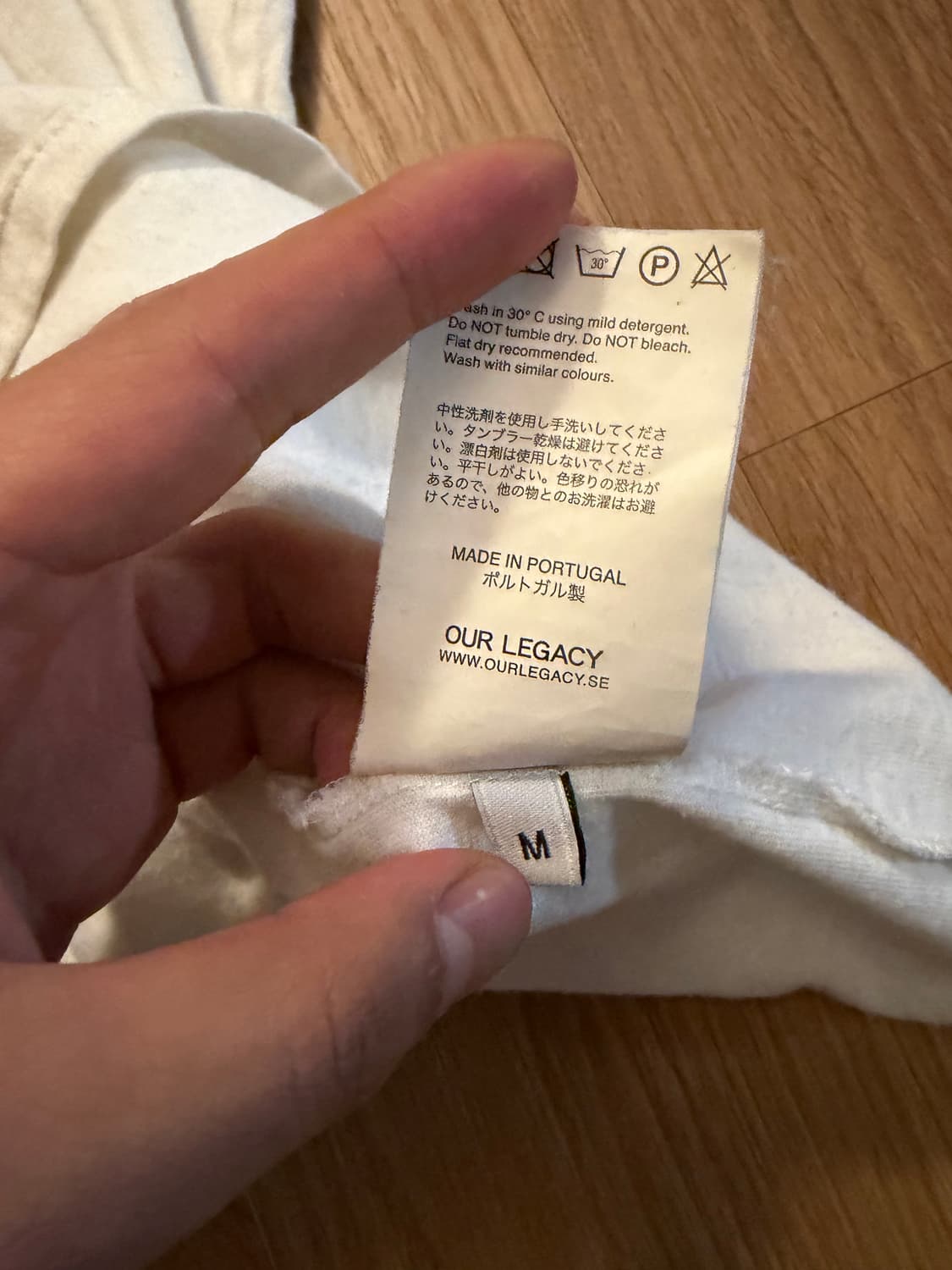 [M] 아워레가시 샬럿 키스티셔츠 상품이미지3