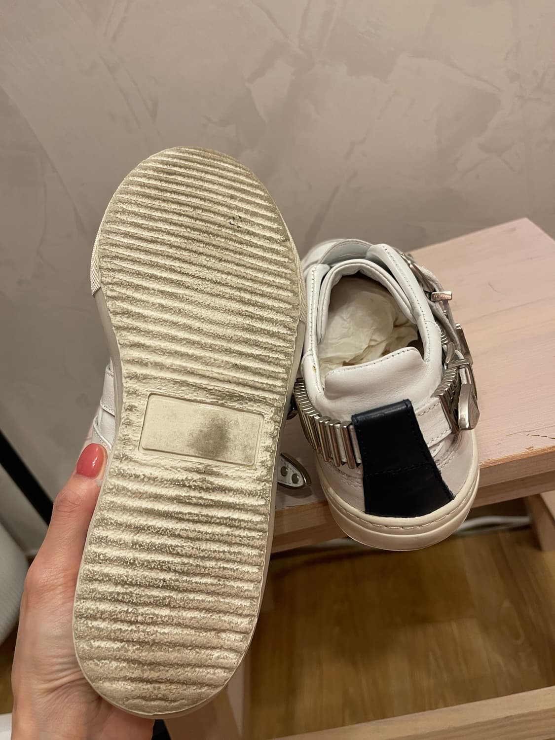 토가 풀라(Toga Pulla) 버클 스니커즈 화이트 37  상품이미지6