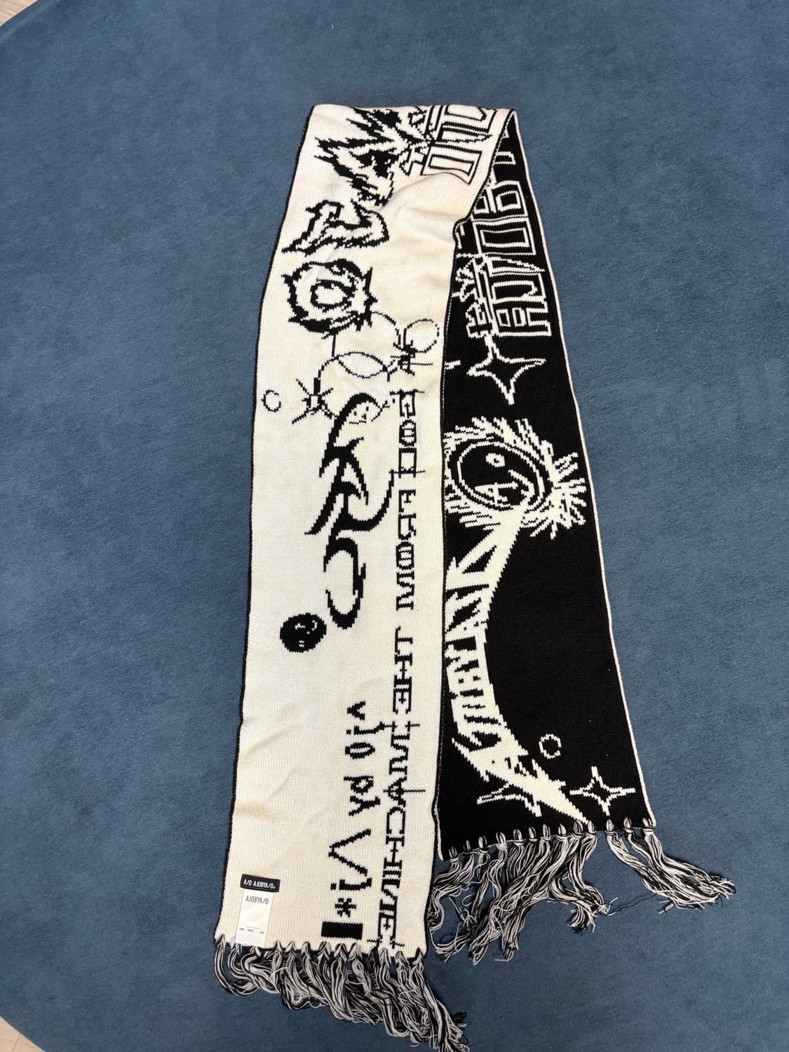 아조바이아조 머플러 상품이미지1