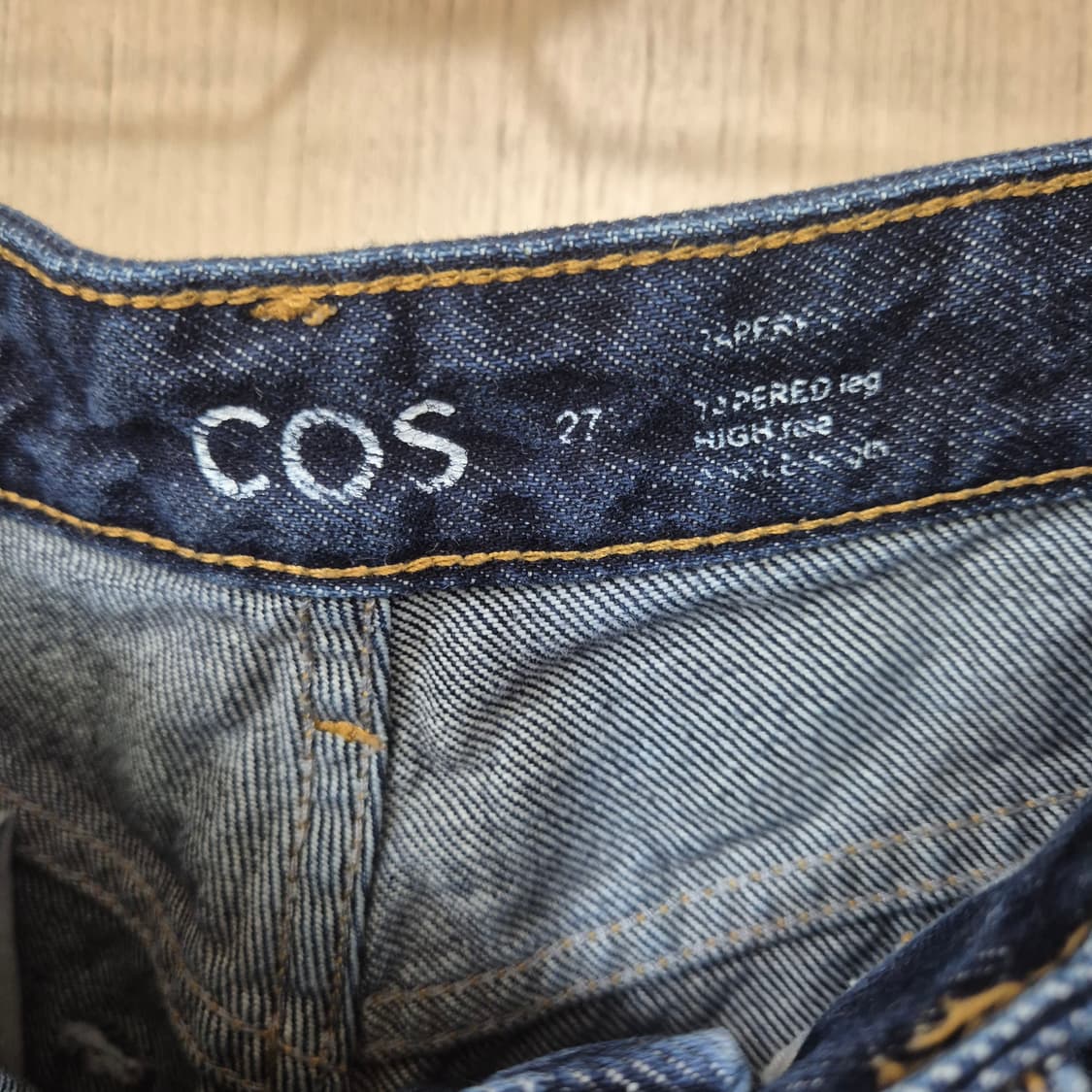 [27] COS 코스 테이퍼드 레그 데님 상품이미지5