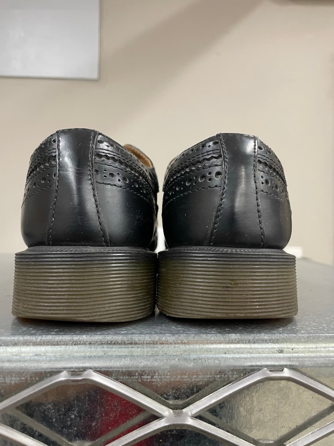 닥터마틴 3989 윙팁 더비 uk6 상품이미지3