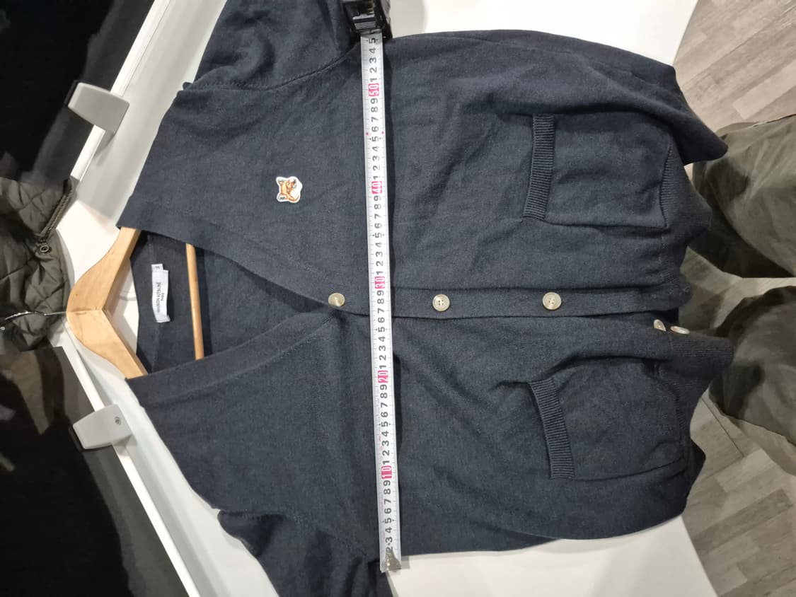 메종키츠네 가디건 XL 
100% 울 상품이미지9