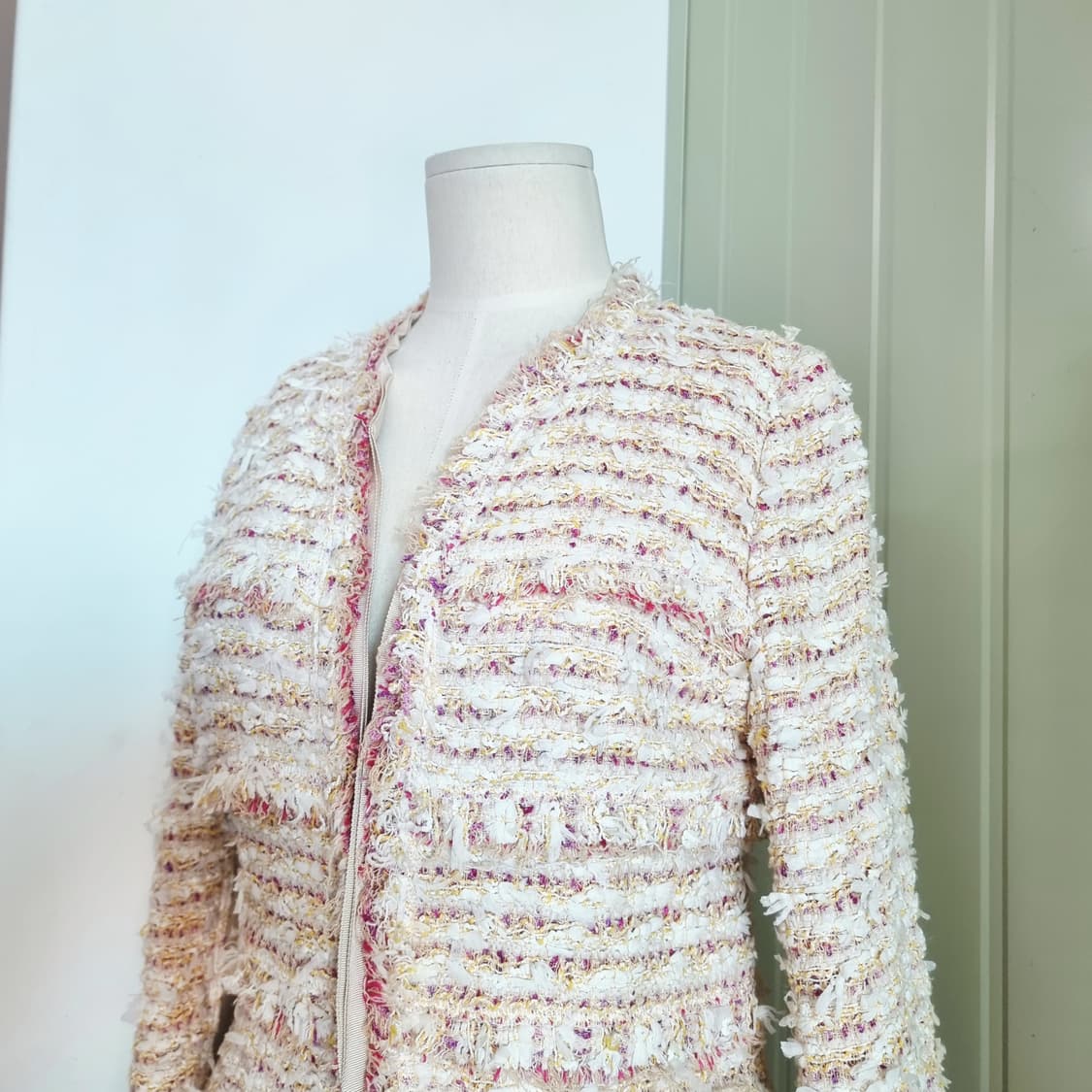 MICHAA 미샤 울혼방 트위드 롱자켓 (55) 상태최상/입을때 더 예쁨 상품이미지4