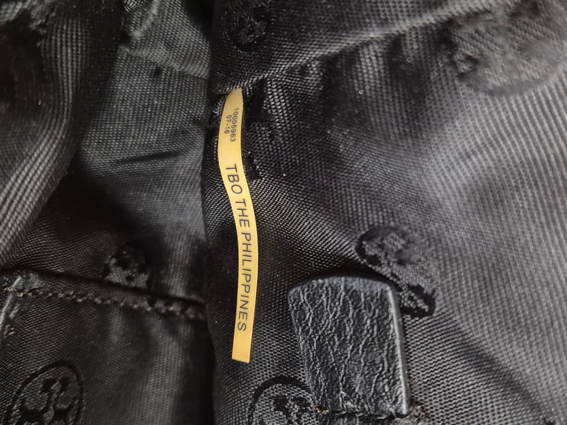 토리버치 블랙 가죽 토트백 상품이미지5