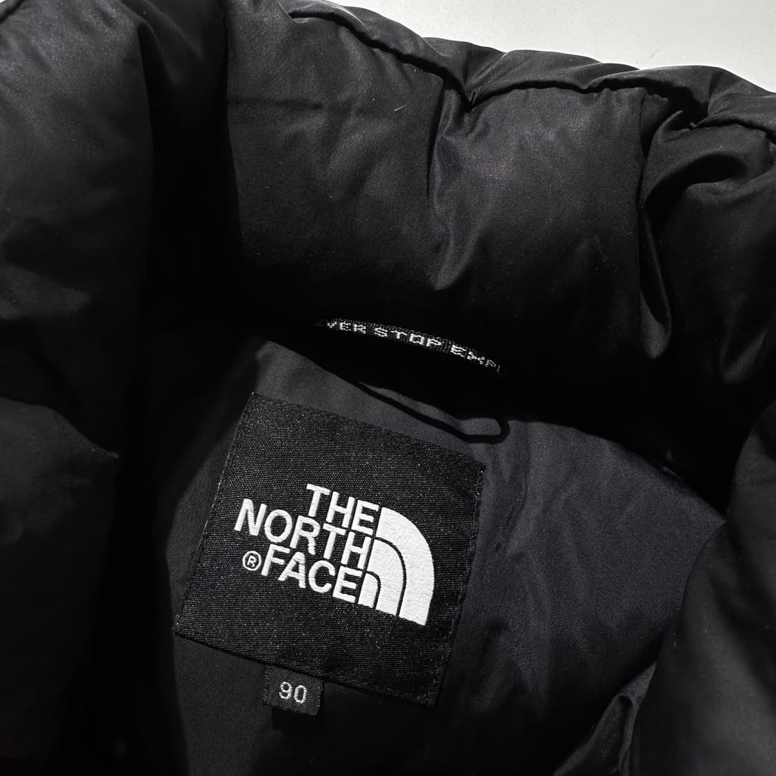 노스페이스 700 눕시 구스다운 푸퍼 패딩 블랙 상품이미지4