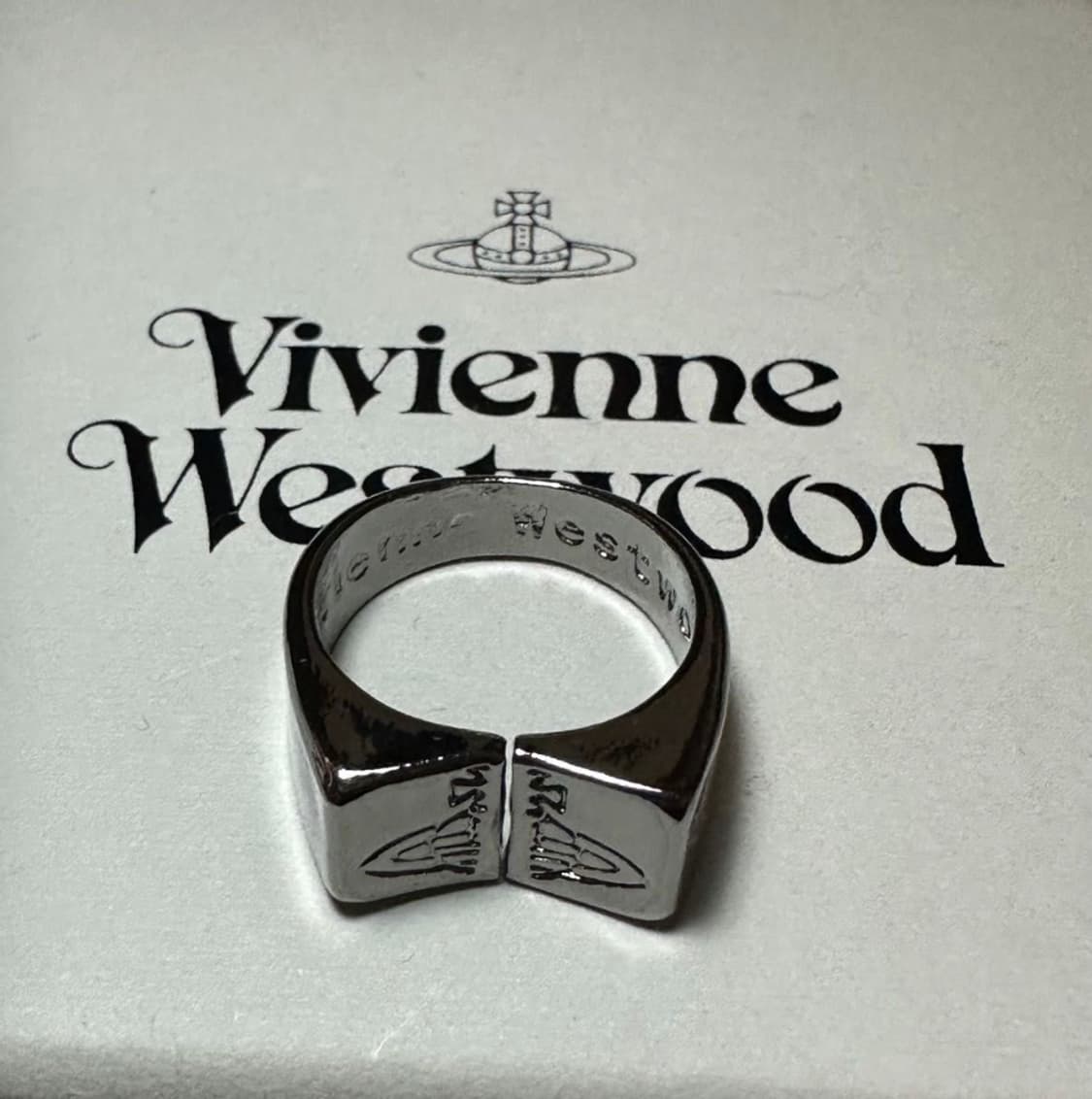 비비안웨스트우드 아카이브 orb 각인링 반지 상품이미지1
