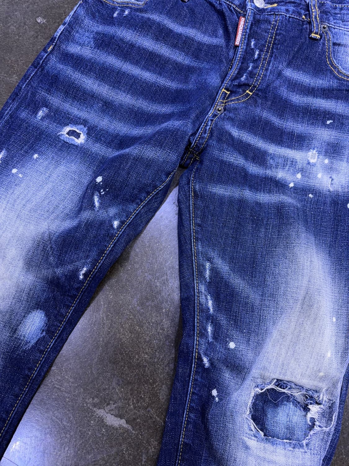 디스퀘어드2 워싱 페인팅 쿨가이진 데님팬츠 46 상품이미지5