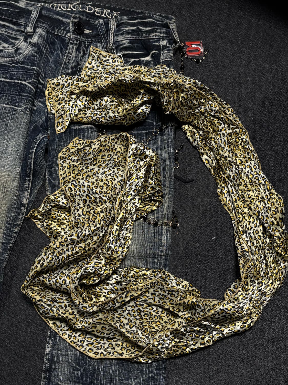 Japanese Silky punk Leopard scarf 상품이미지3
