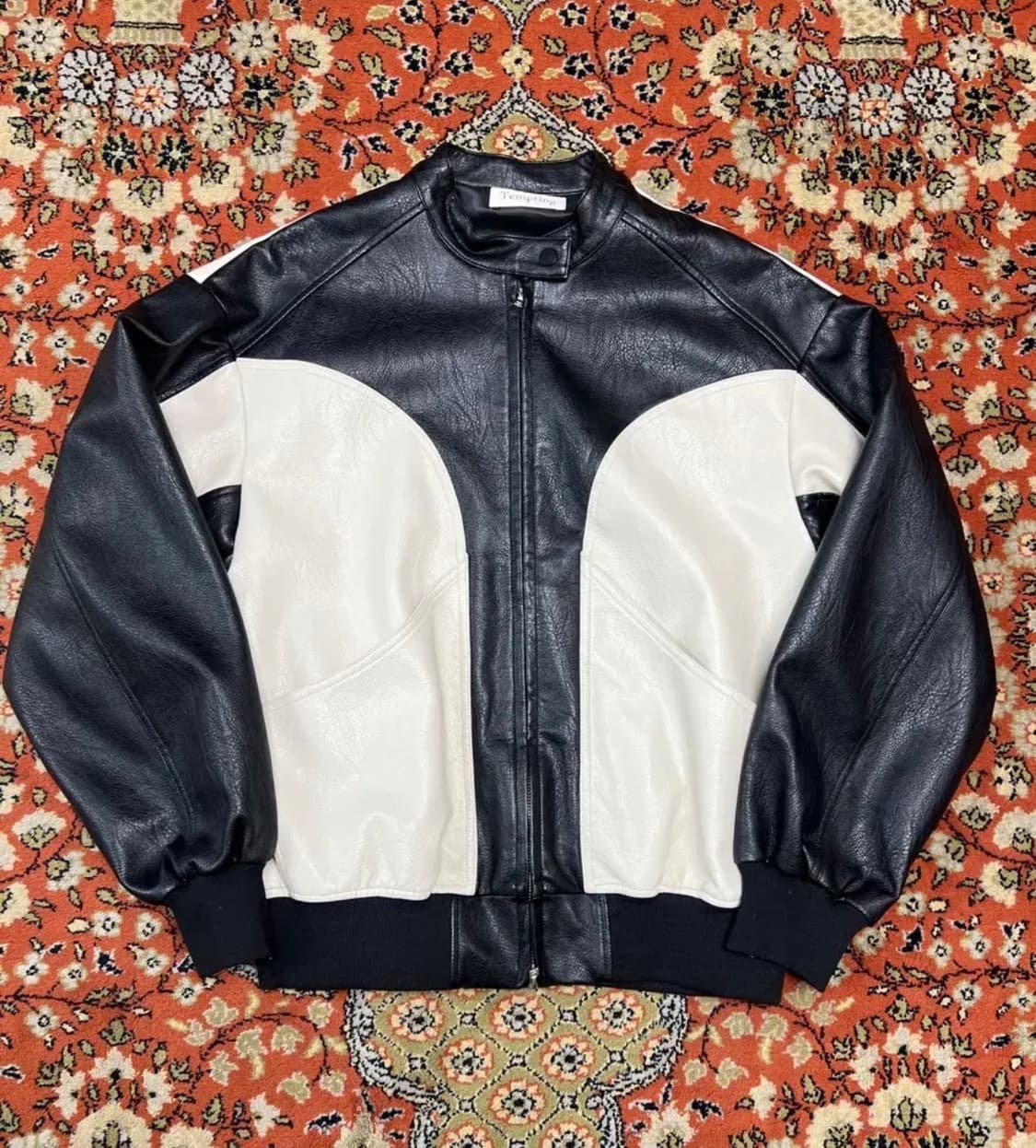 [FREE] TEMPTING 비건레더 배색 레이싱 자켓 상품이미지1