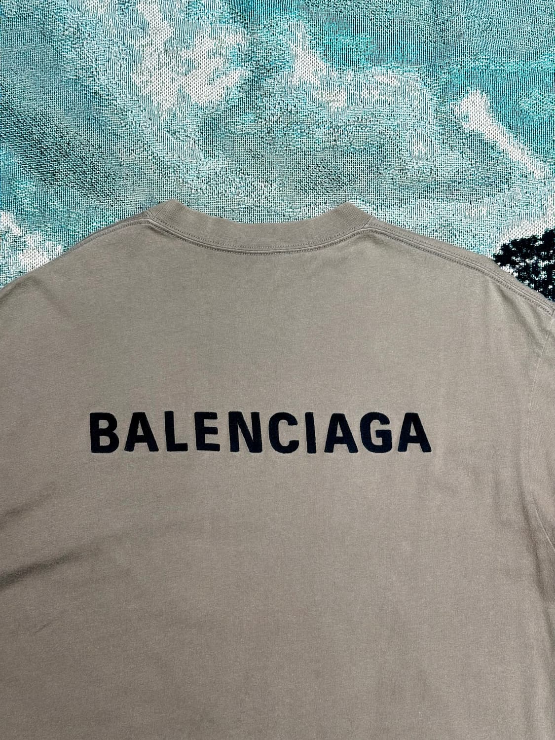(OS) 발렌시아가 유니섹스 로고 디테일 티셔츠  상품이미지5