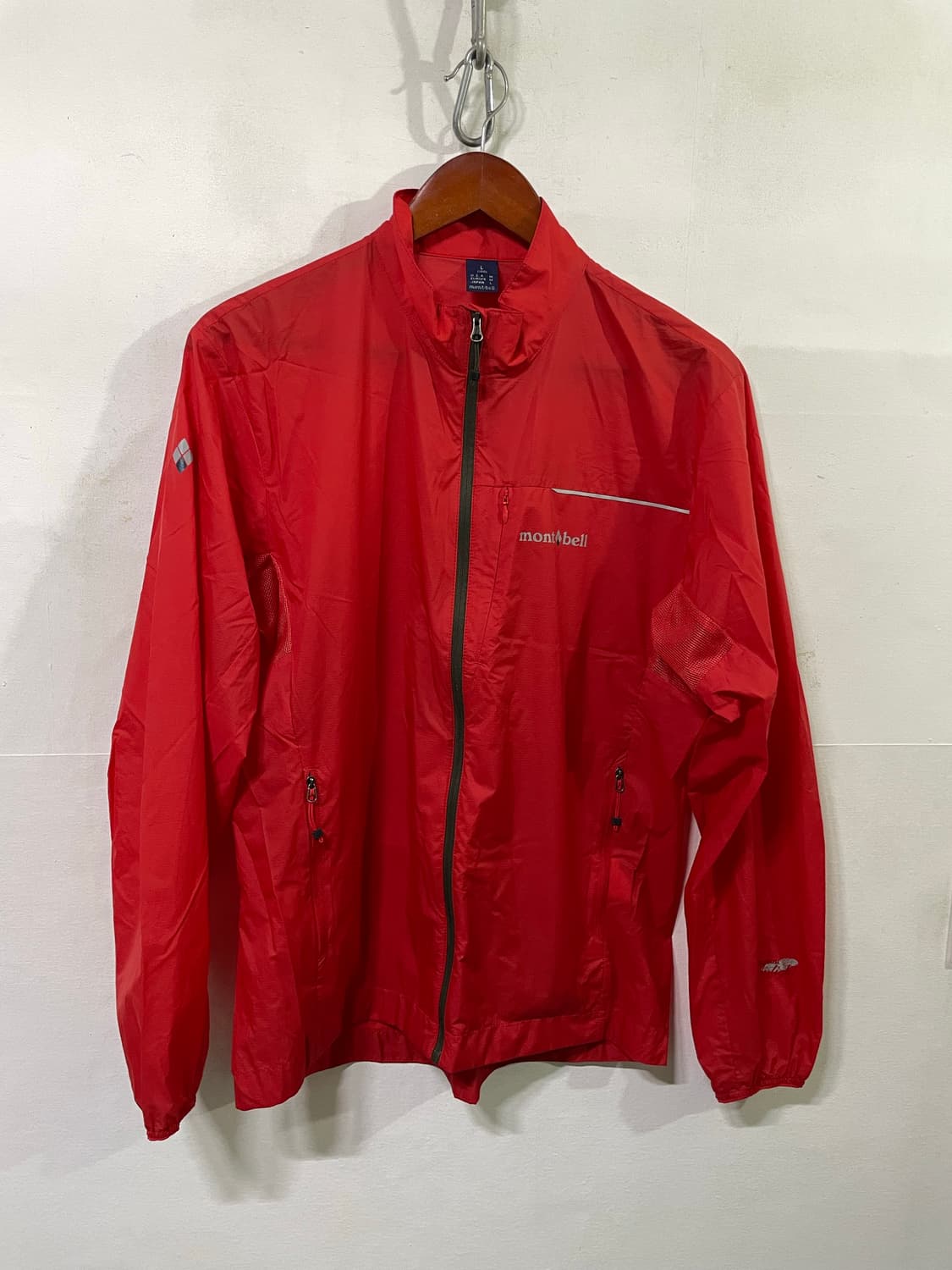 몽벨 퍼텍스 바람막이 초경량 윈드러너 자켓 100 L 사이즈 상품이미지1