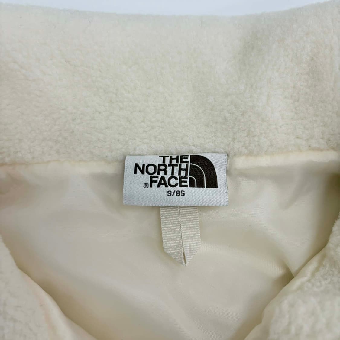 노스페이스 신형 화이트 라벨 크림 베이지 퍼피 걸즈 플리스 자켓(S) 상품이미지5