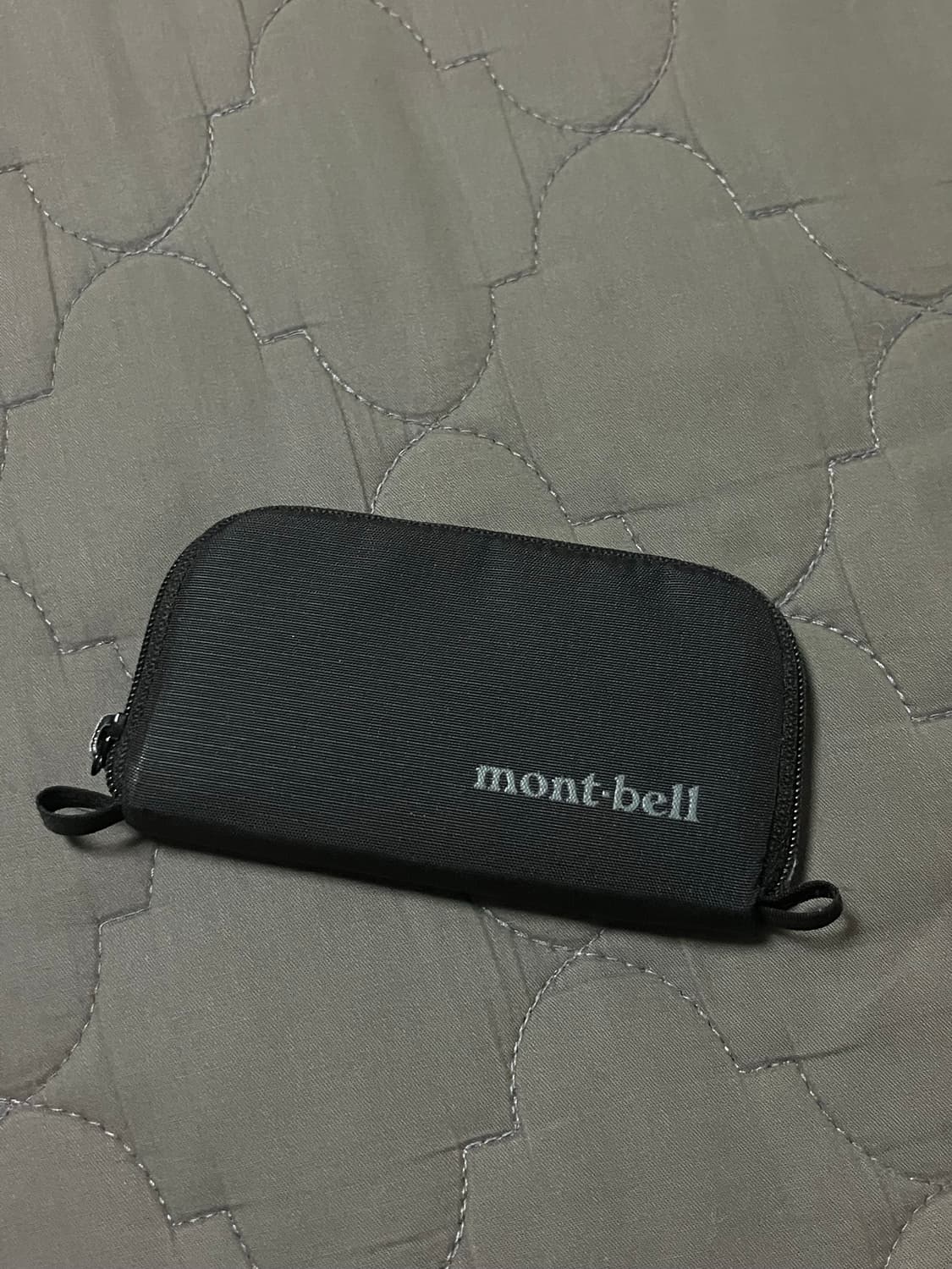 몽벨 지갑 블랙 상품이미지1