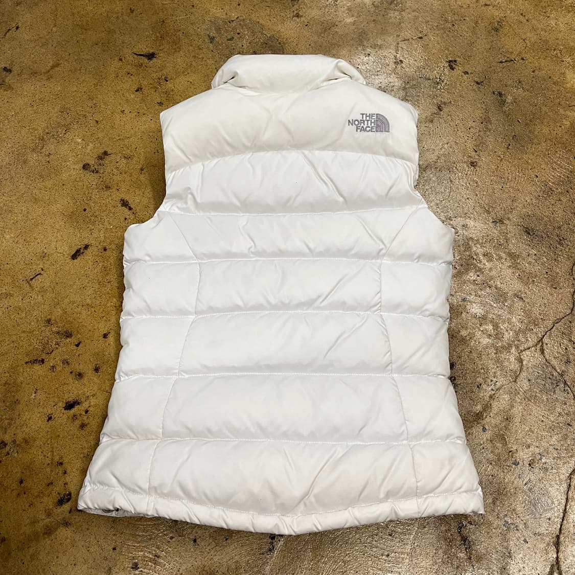 노스페이스 화이트 패딩 조끼 80 상품이미지3