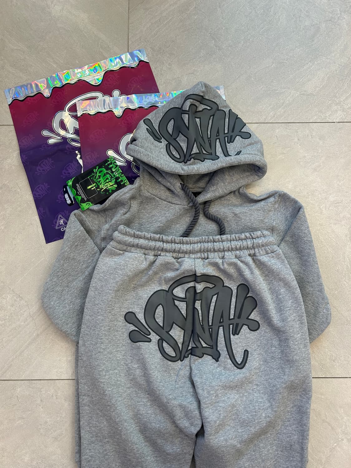 Syna world Tracksuit Set Grey L 상품이미지1