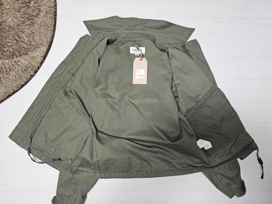 (새제품)이스트로그 mk3 백사틴 L사이즈 팝니다 상품이미지3