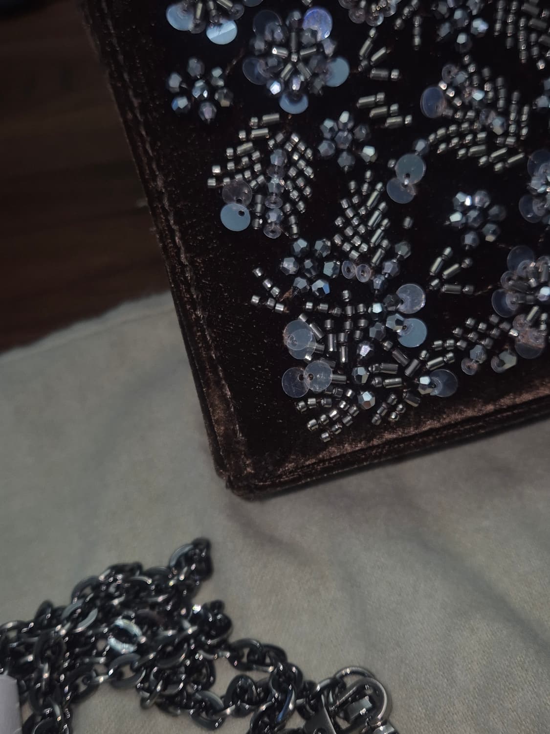 자라 스퀀스 핸드백 (브라운) 상품이미지5