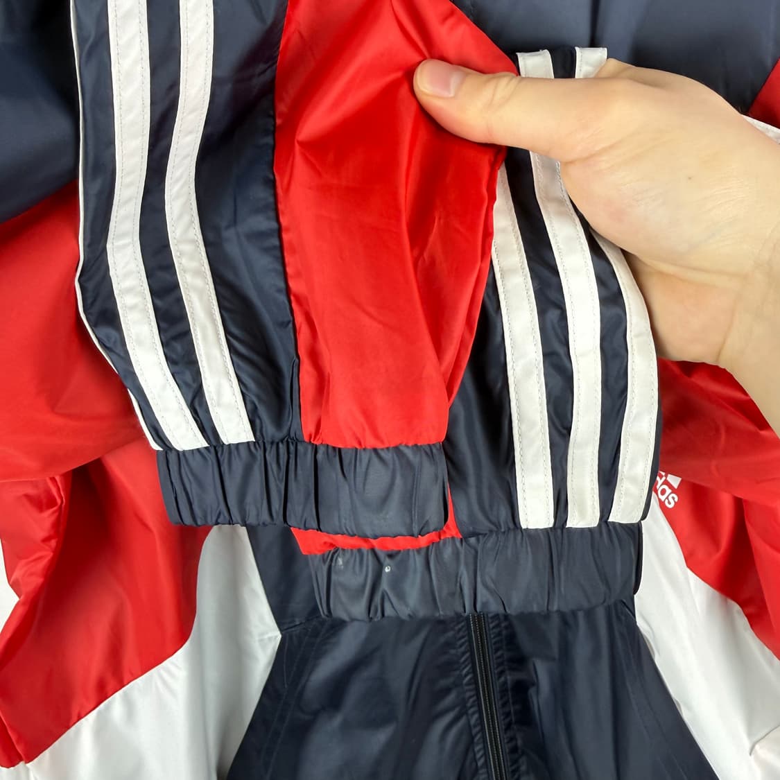 (무료배송)160) 아디다스 삼선 우븐 자켓 네이비/화이트/레드 상품이미지4