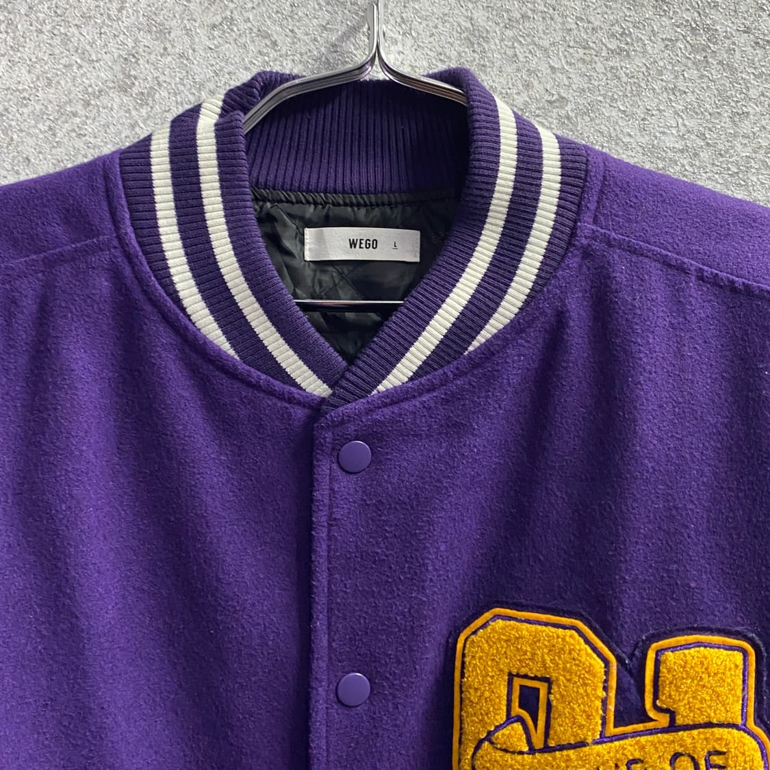 위고 퍼플 배색 바시티 자켓 B3780 상품이미지3