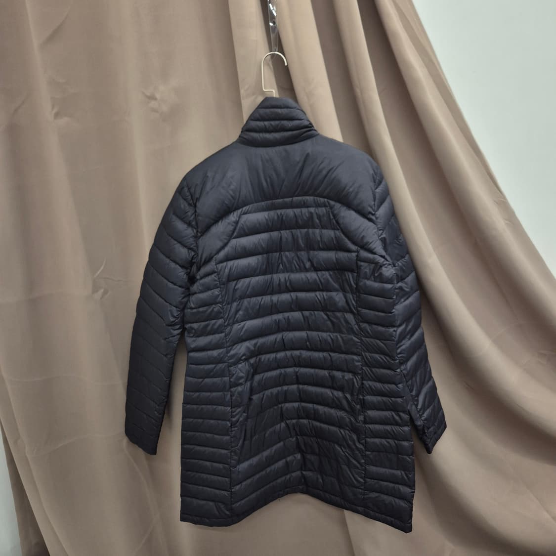 로렌 랄프로렌 덕다운 경량 패딩 M 상품이미지3