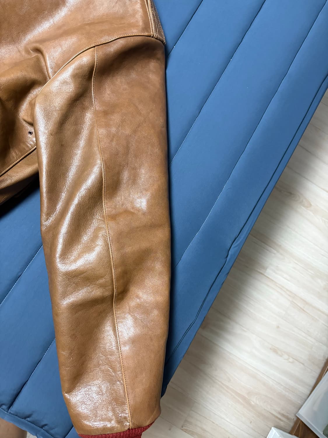 (최종가격) 아카펠라클로딩 a2 신키 홀스하이드 44 상품이미지6