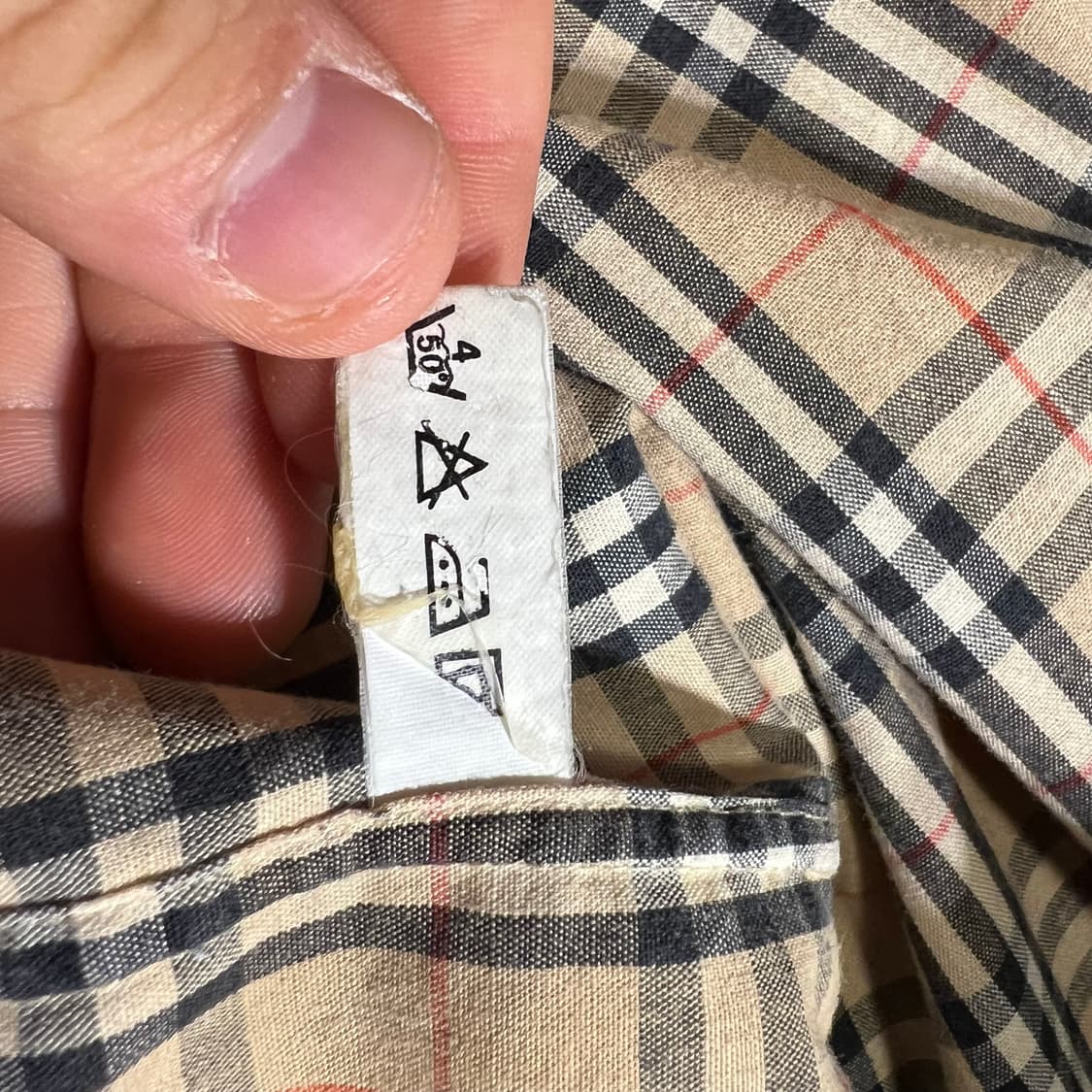 버버리 90s 베이지 블랙 노바체크 패턴 체스트포켓 버튼다운 반팔셔츠 상품이미지6