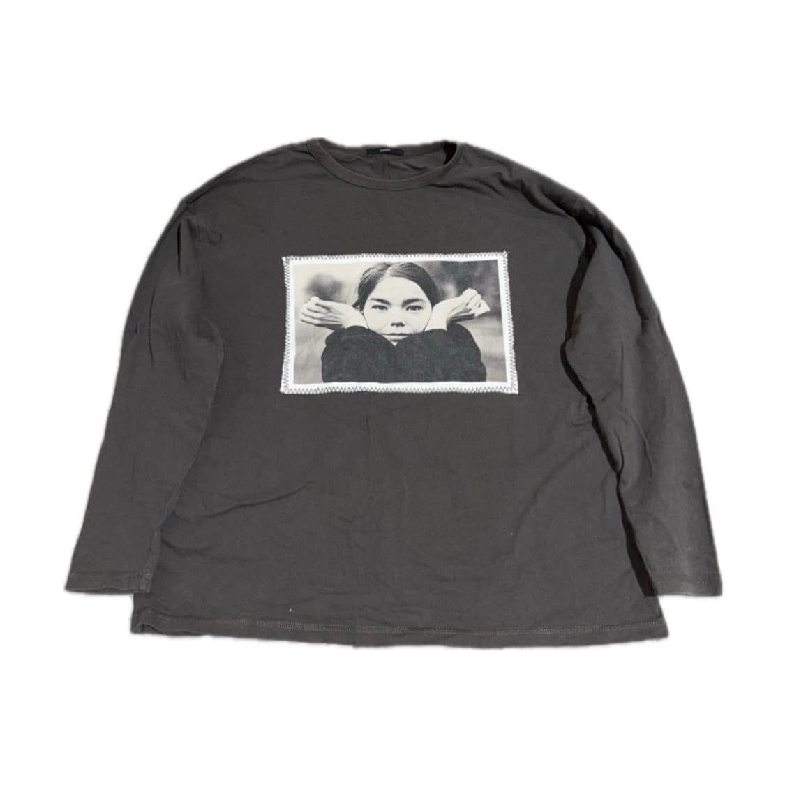 비요크 티셔츠 상품이미지2