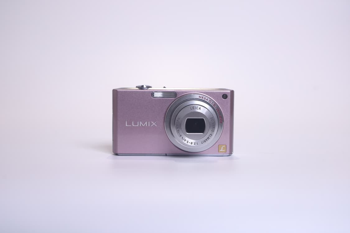 파나소닉 루믹스 FX33 핑크 (라이카 C-LUX3 동일 모델) 상품이미지1