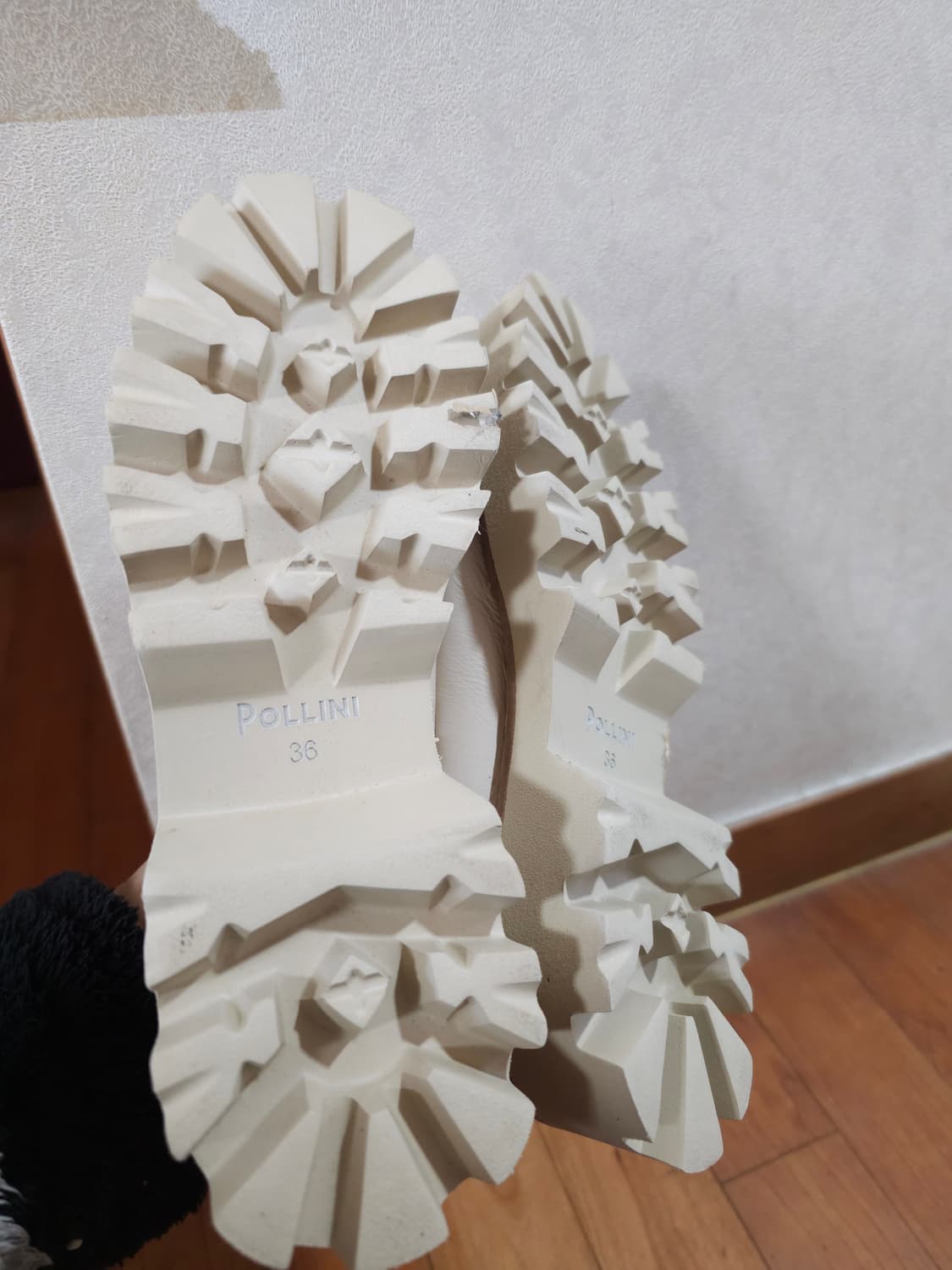 새상품)폴리니 페니로퍼 36 상품이미지7