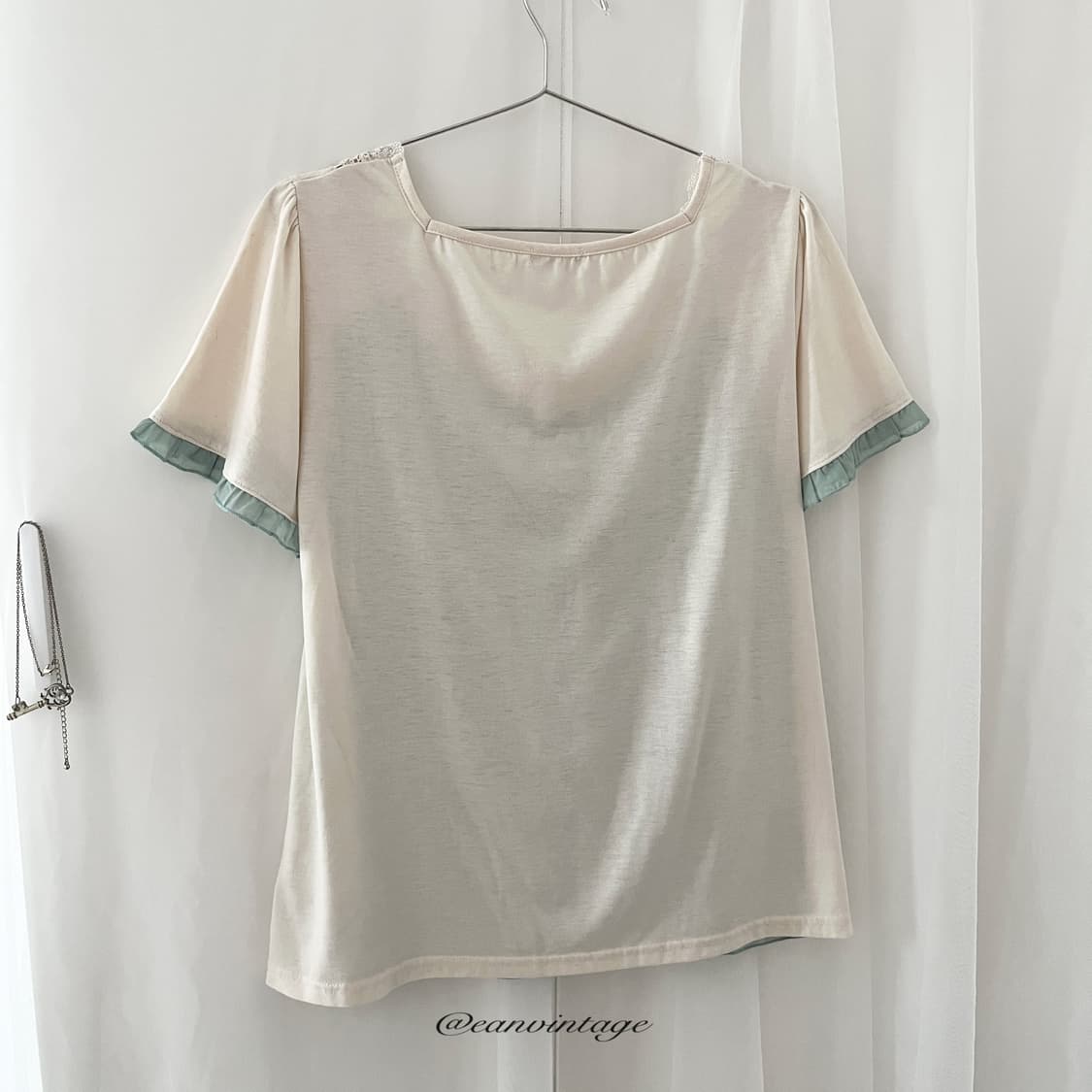 Axes Femme green butterfly lace top 상품이미지3