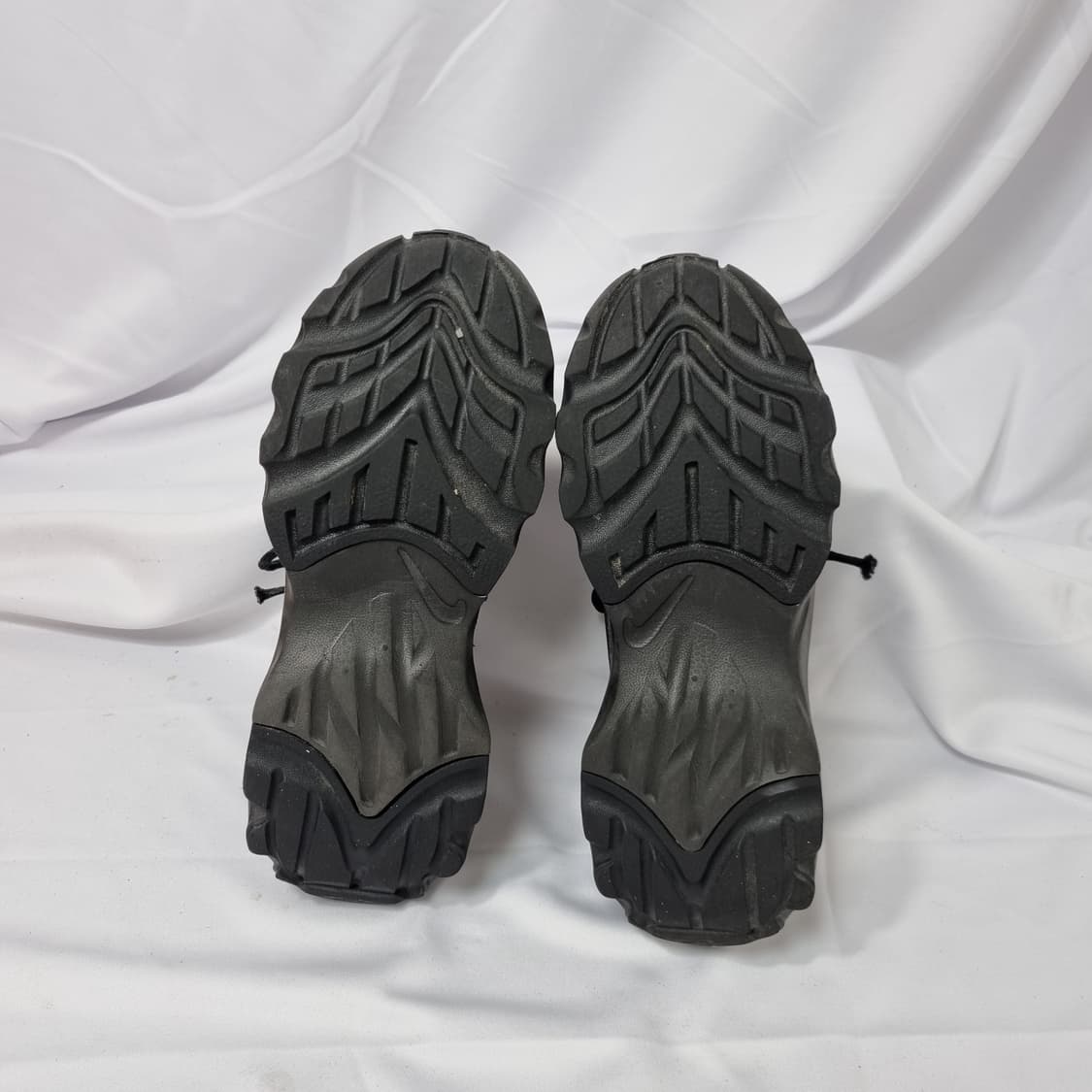225 나이키 TC 7900 블링 블랙 스니커즈 상품이미지5